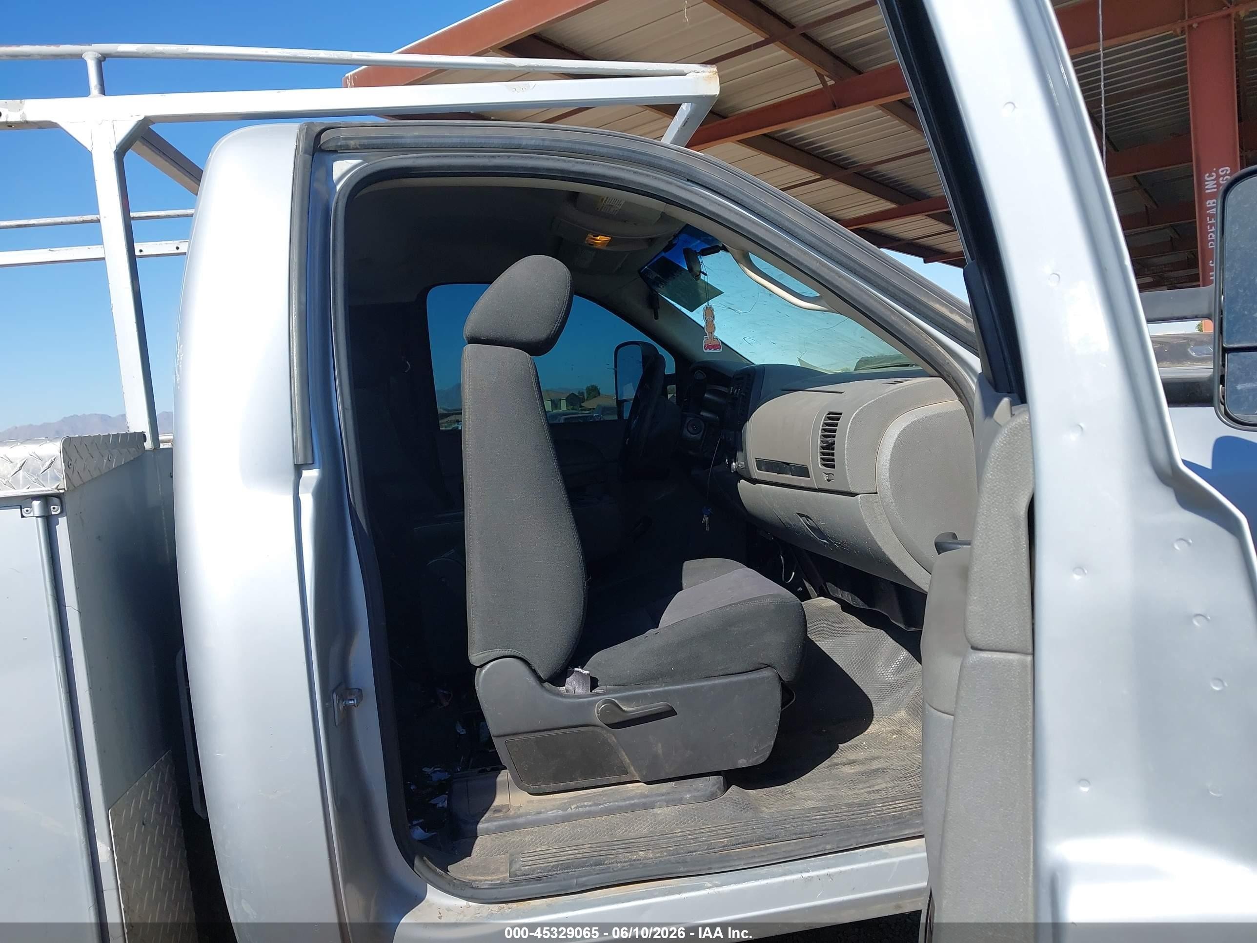 2013 Chevrolet Silverado 2500hd Work Truck Gray vin: 1GB0CVCG0DF221960