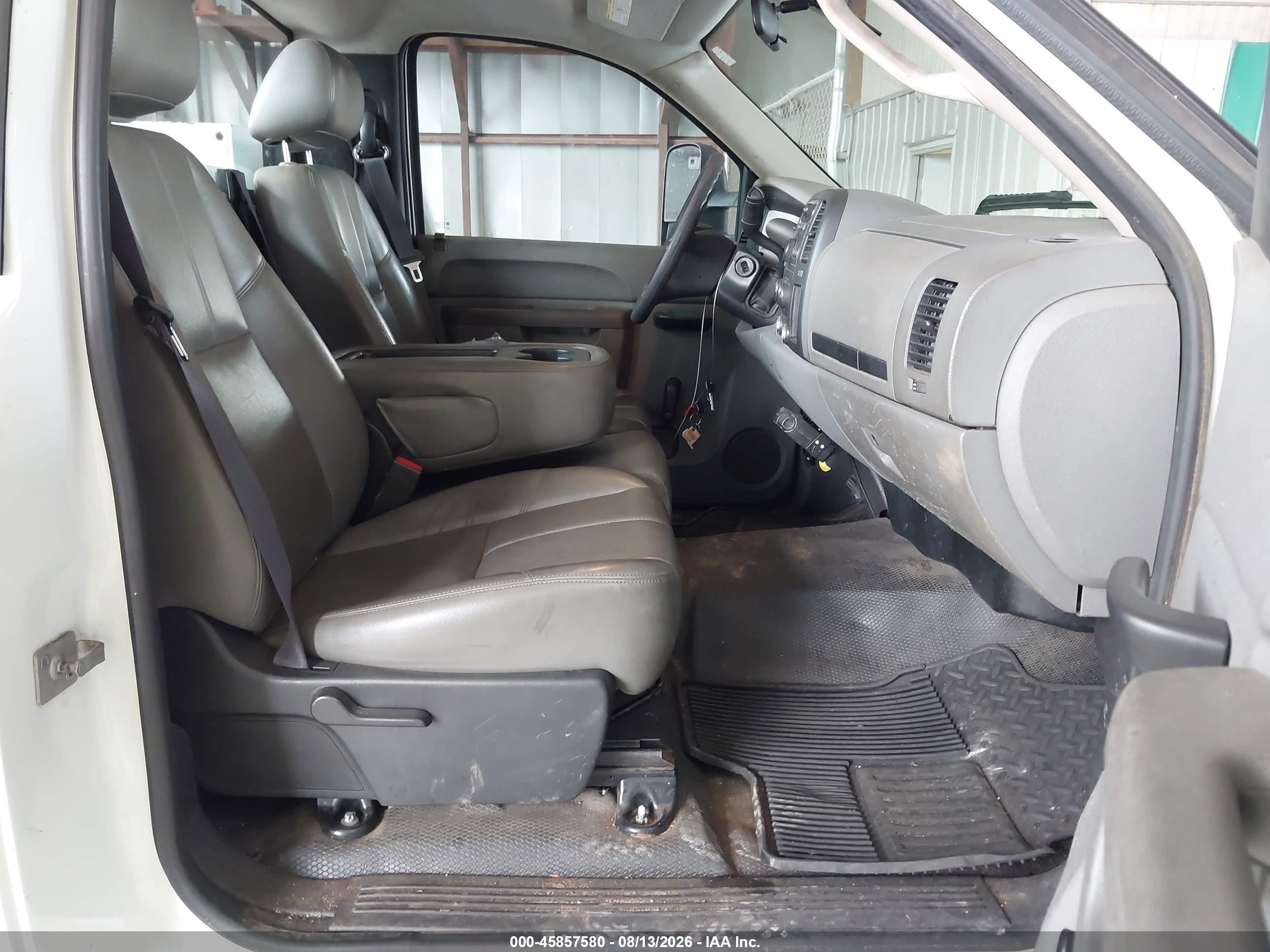 2011 Chevrolet Silverado 2500hd Work Truck White vin: 1GB0CVCG2BF174167