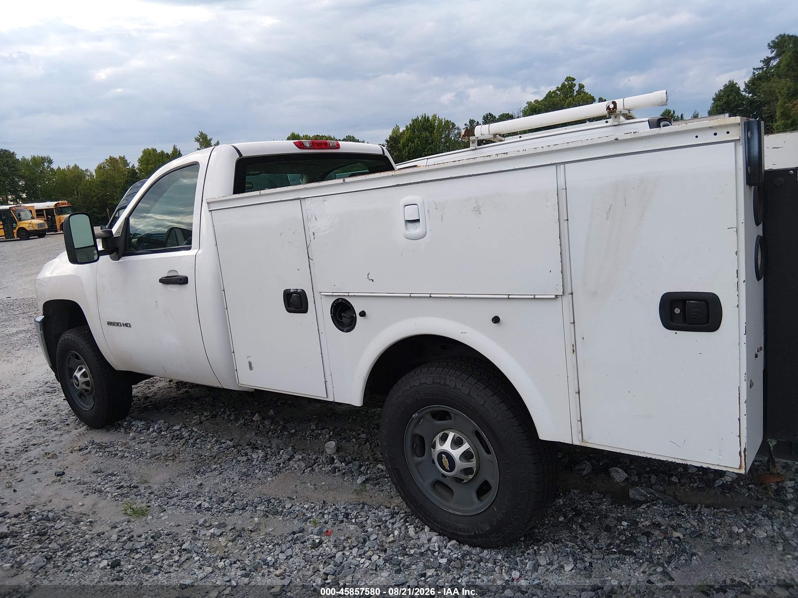 2011 Chevrolet Silverado 2500hd Work Truck White vin: 1GB0CVCG2BF174167