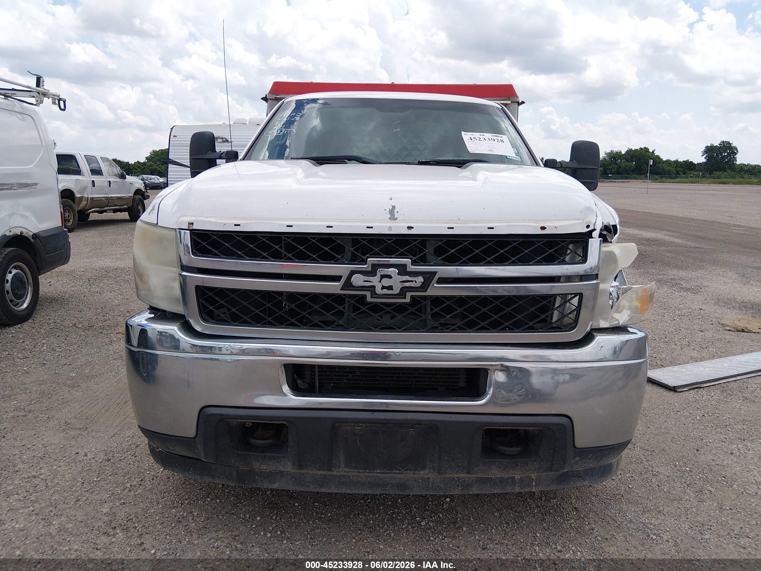 2011 Chevrolet Silverado 2500hd Work Truck White vin: 1GB0CVCG4BF166071