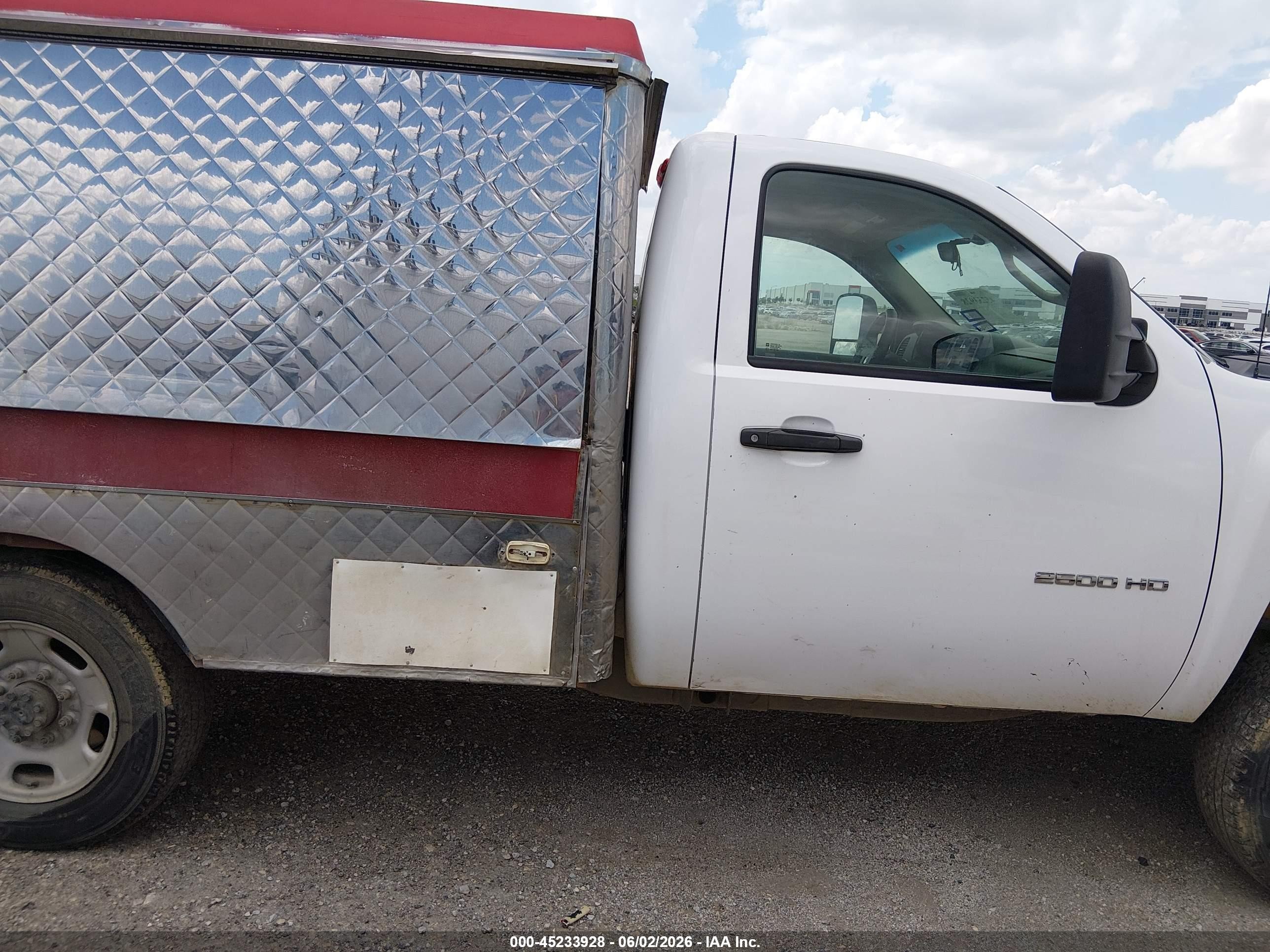 2011 Chevrolet Silverado 2500hd Work Truck White vin: 1GB0CVCG4BF166071