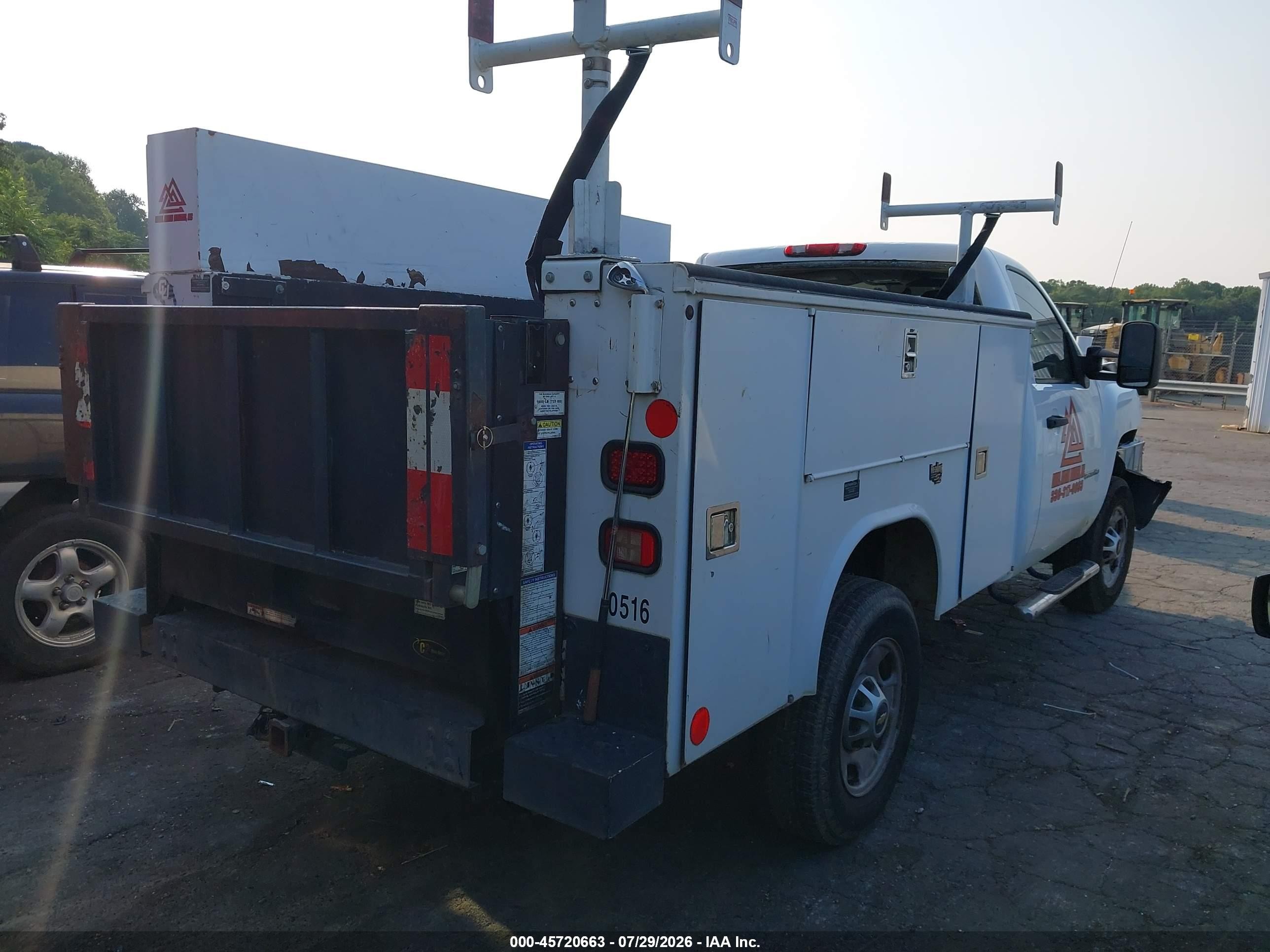2011 Chevrolet Silverado 2500hd Work Truck White vin: 1GB0CVCG7BF140516