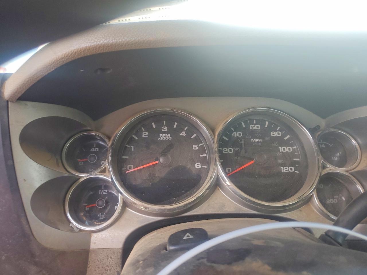2011 Chevrolet Silverado K2500 Heavy Duty Белый vin: 1GB0KVCG8BF134808