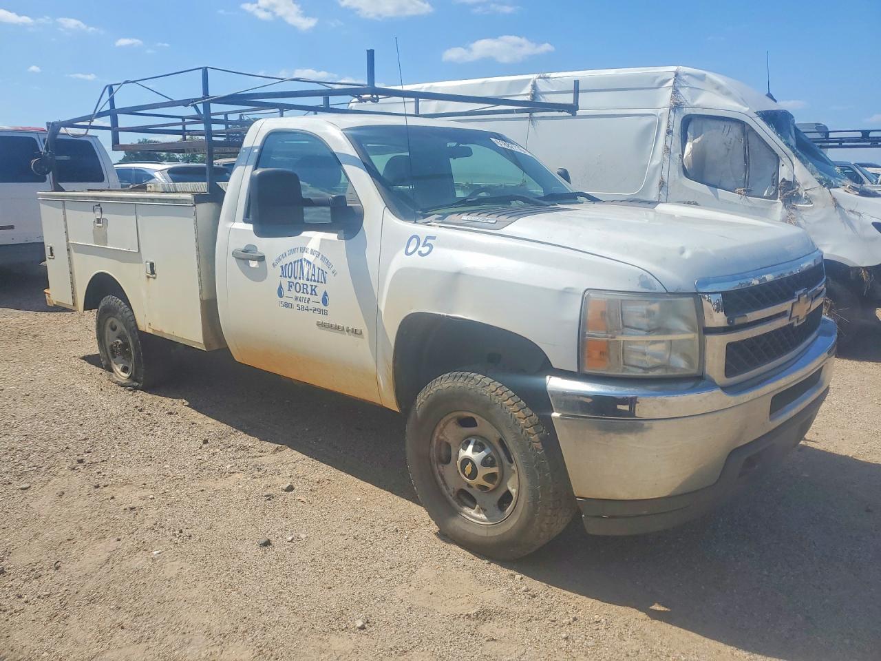 2011 Chevrolet Silverado K2500 Heavy Duty Белый vin: 1GB0KVCG8BF134808