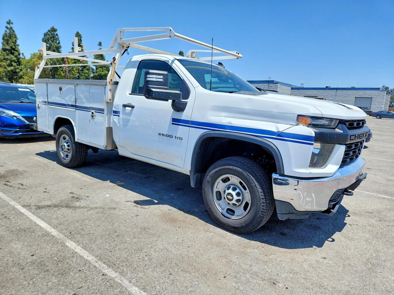 2020 Chevrolet Silverado C2500 Heavy Duty Two Tone vin: 1GB0WLE74LF256332