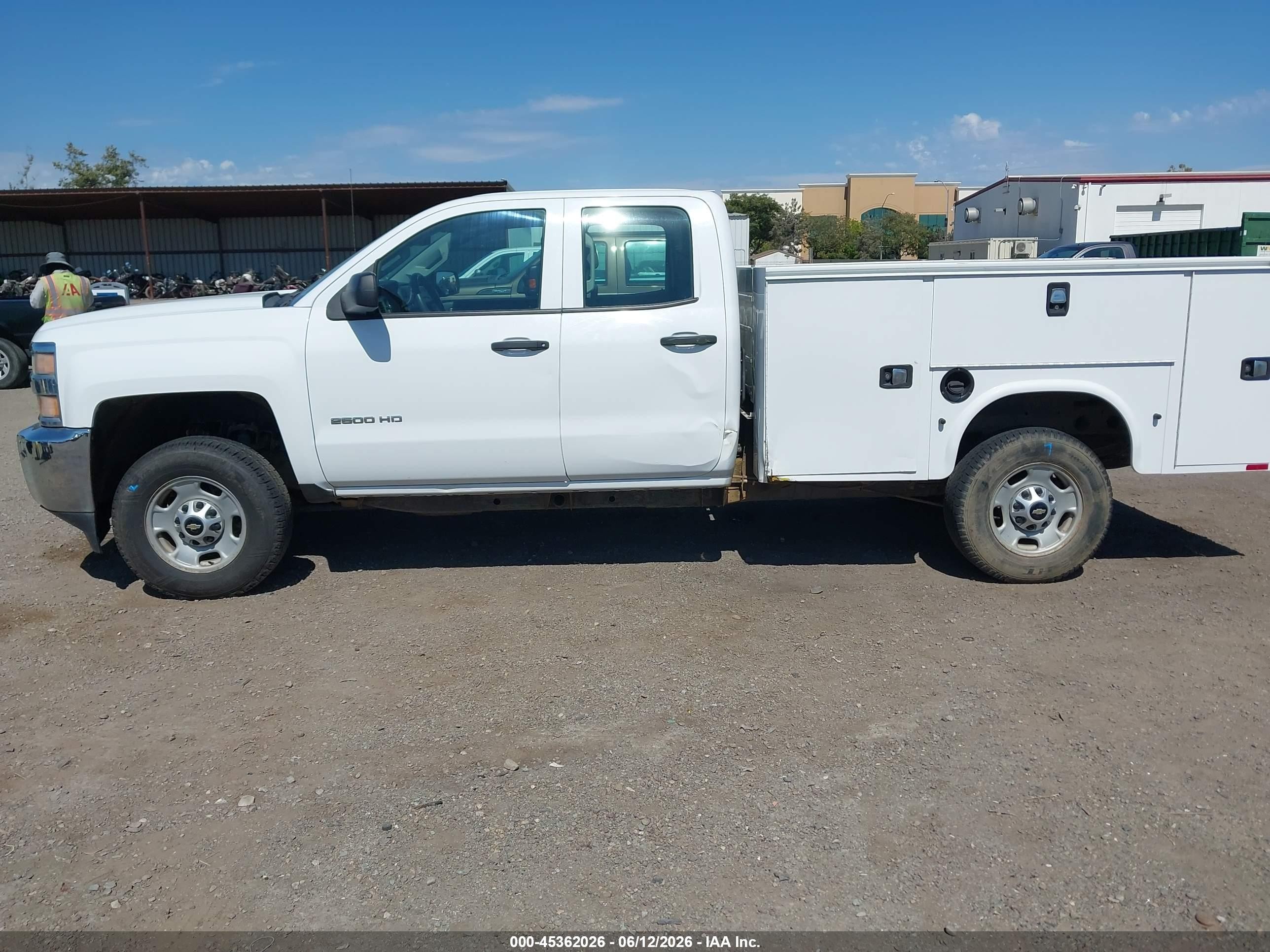 2015 Chevrolet Silverado 2500hd Built After Aug 14 Work Truck White vin: 1GB2CUEG7FZ534862