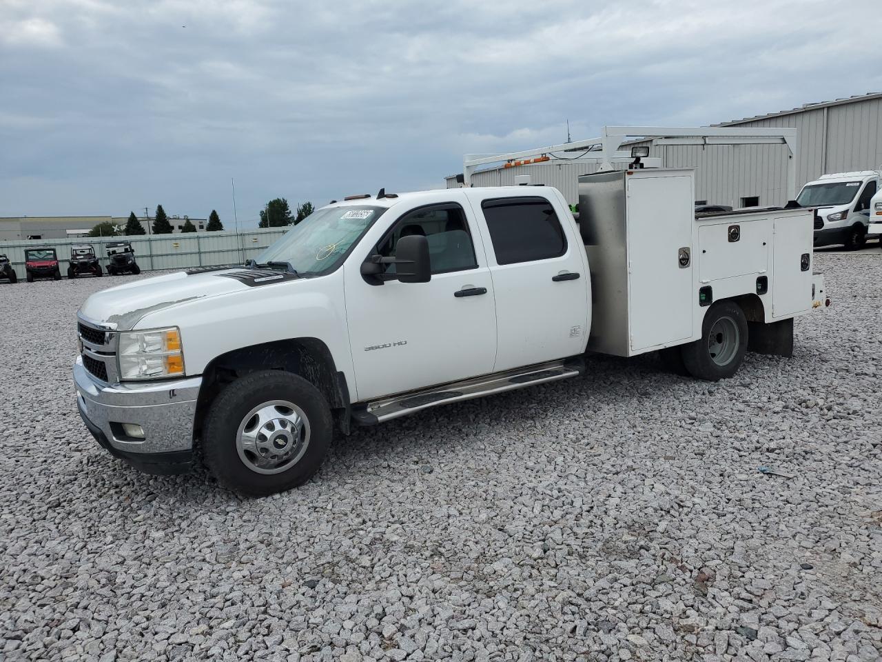 2012 Chevrolet Silverado K3500 Lt White vin: 1GB4K0CL7CF217763 Damage: Left Running Board, Dent(S) W/No Paint Dmg, 4 To 5 Inches