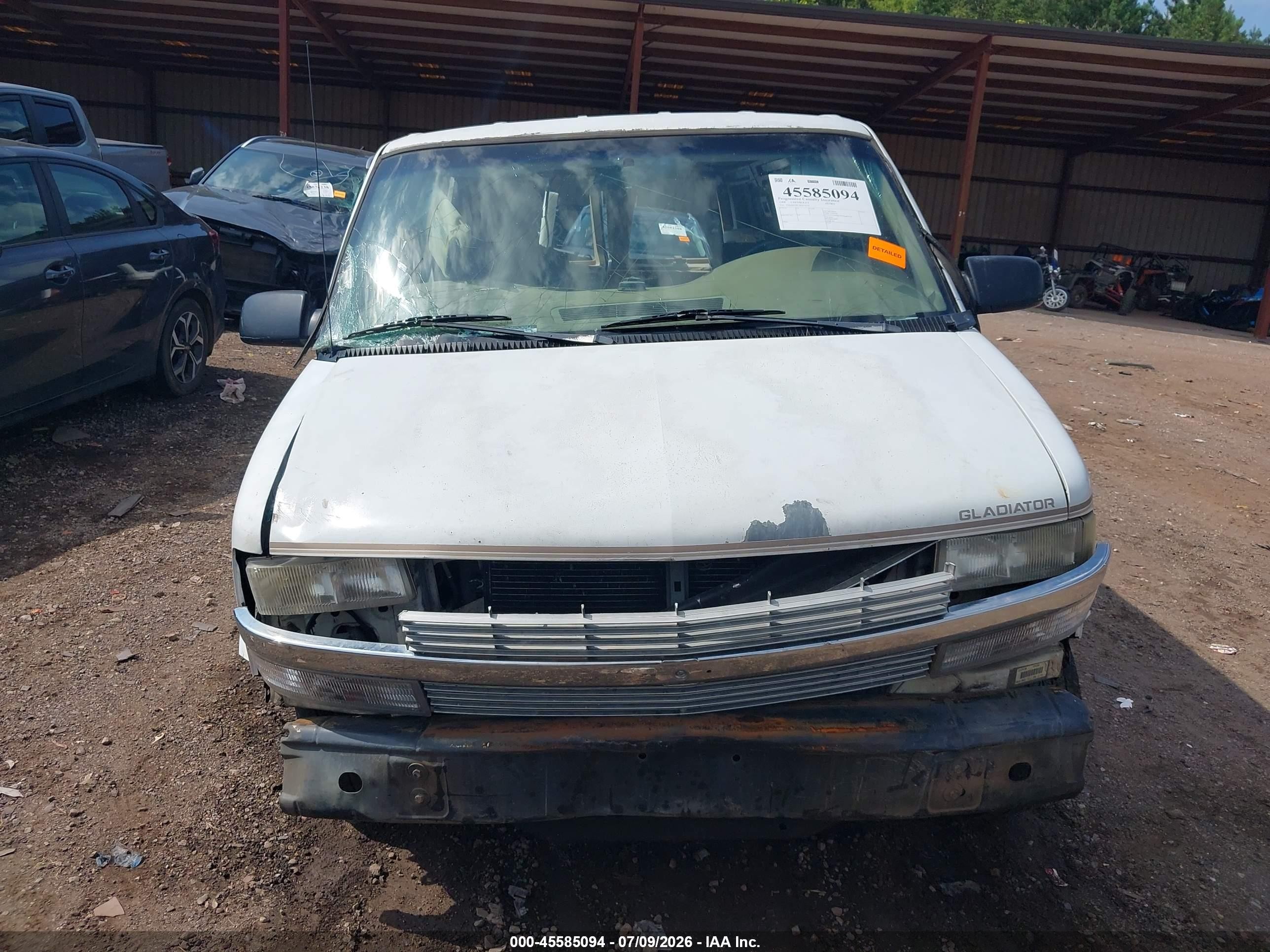 1998 Chevrolet Astro Yf7 White vin: 1GBDM19W1WB154379