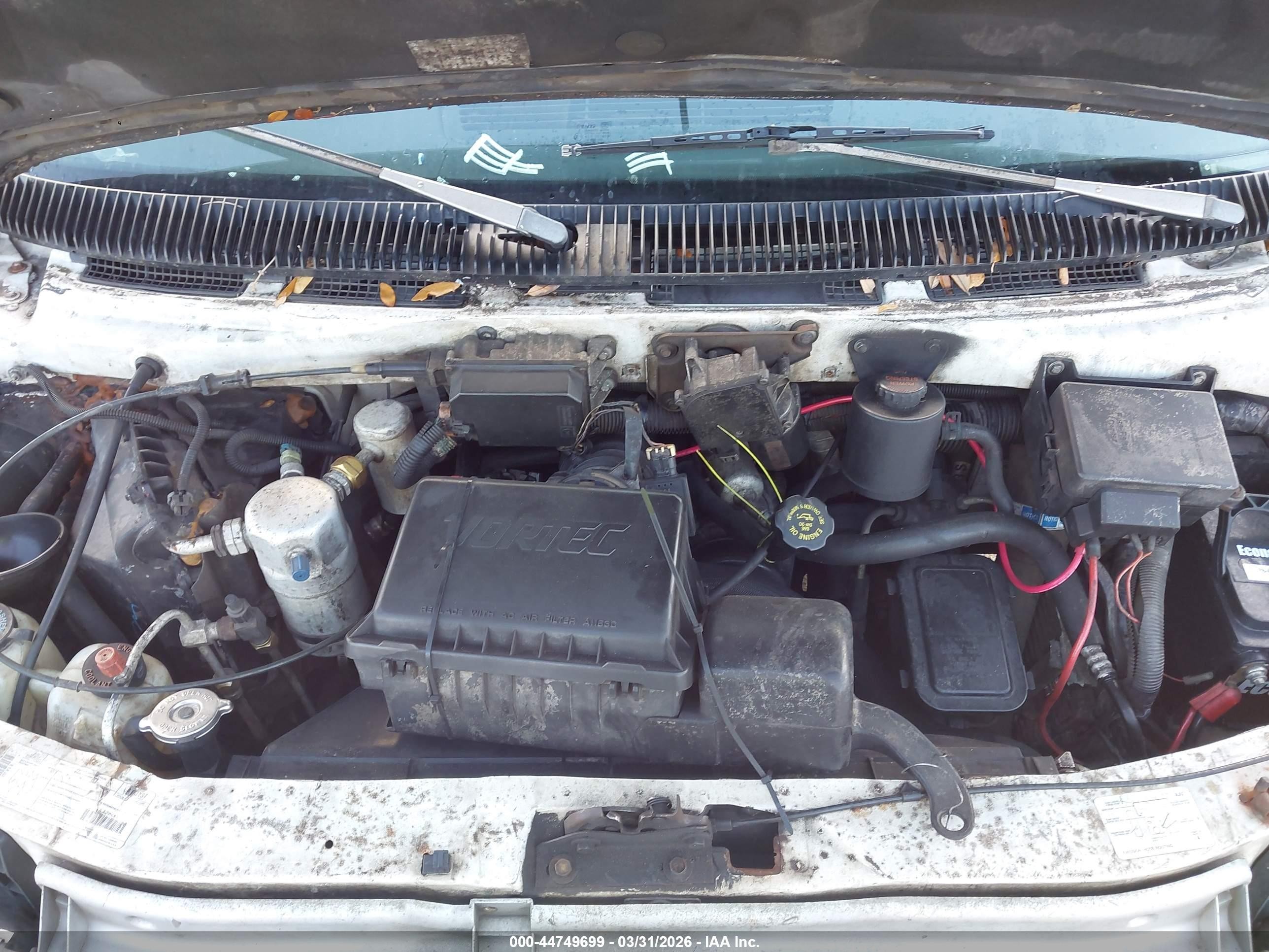 1997 Chevrolet Astro Upfitter Pkg. Белый vin: 1GBDM19W4VB219563