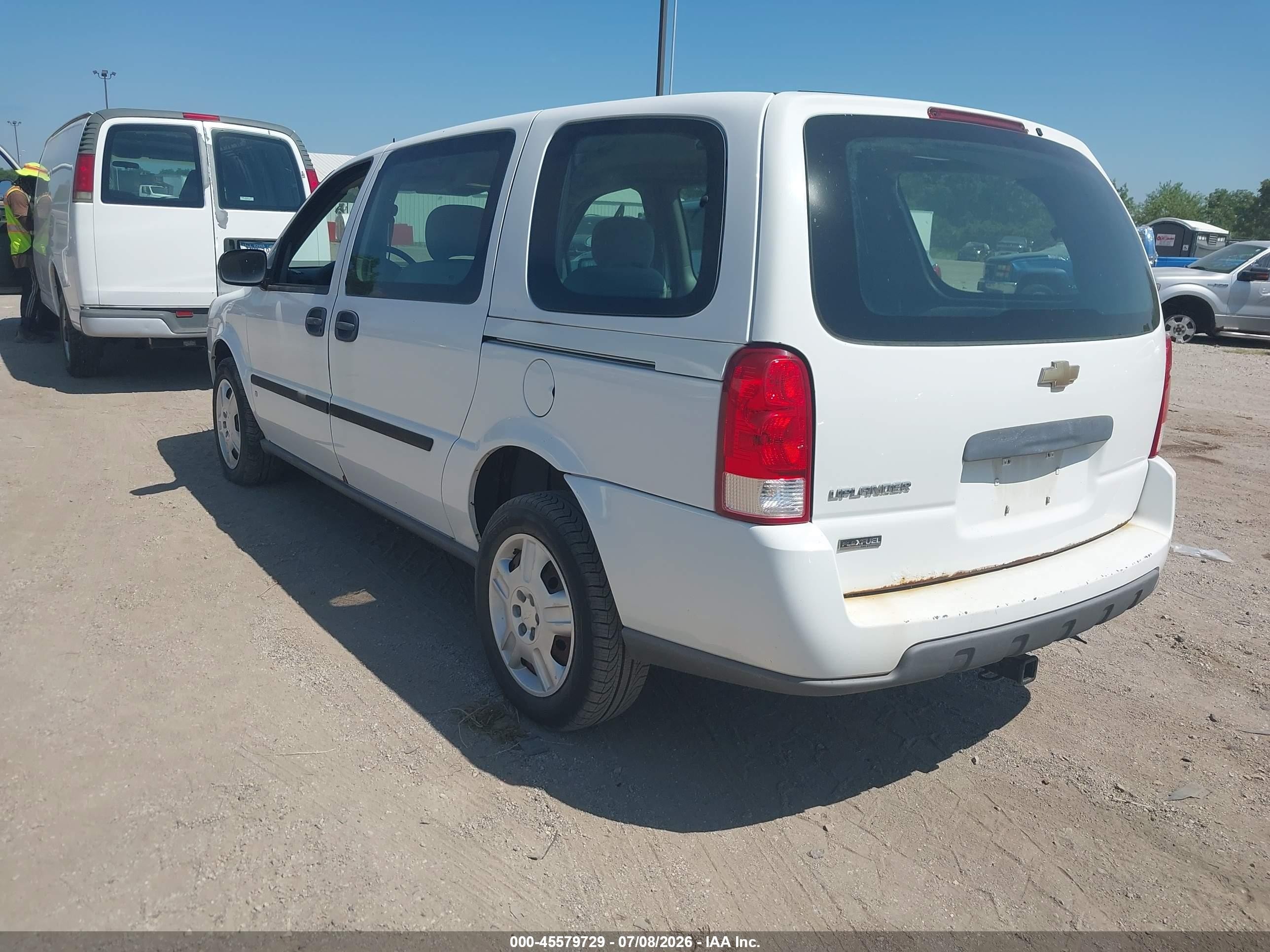 2008 Chevrolet Uplander Cargo White vin: 1GBDV13W38D131344