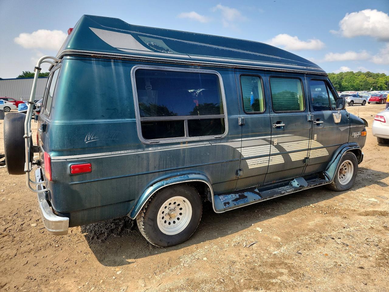 1994 Chevrolet G20 Blue vin: 1GBEG25K2RF160449