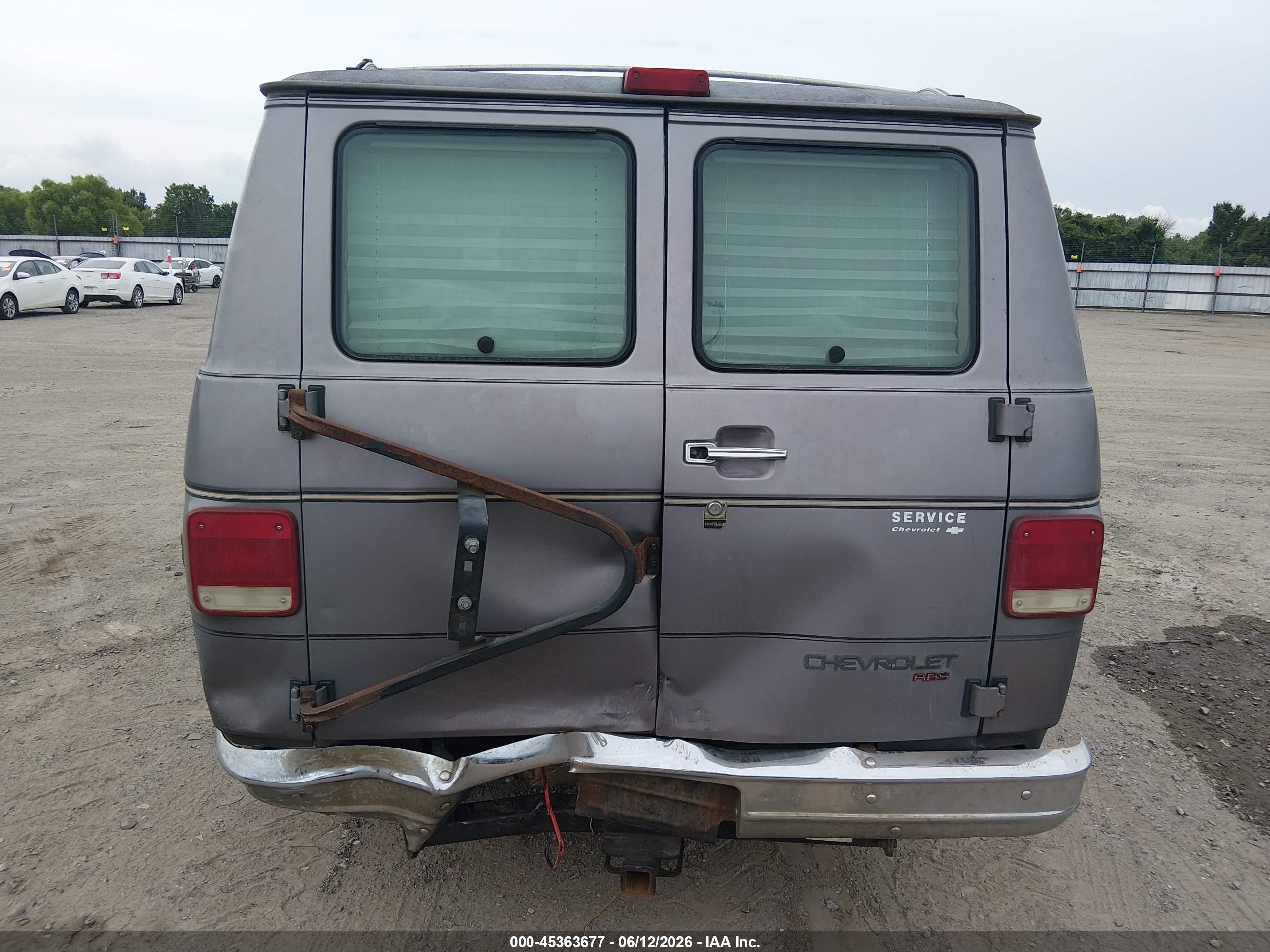 1995 Chevrolet G20   Gray vin: 1GBEG25K6SF166311
