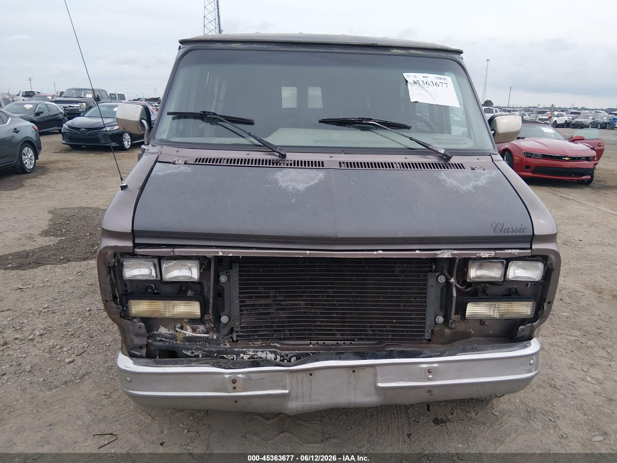 1995 Chevrolet G20   Gray vin: 1GBEG25K6SF166311