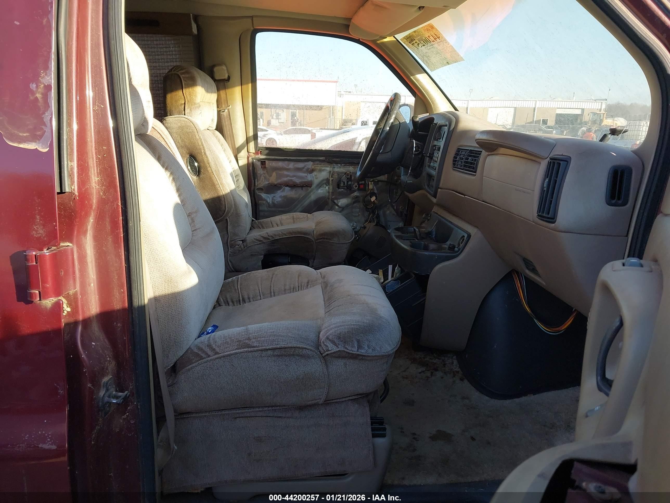 1997 Chevrolet Chevy Van Yf7 Upfitter Pkg. Maroon vin: 1GBFG15R0V1069117