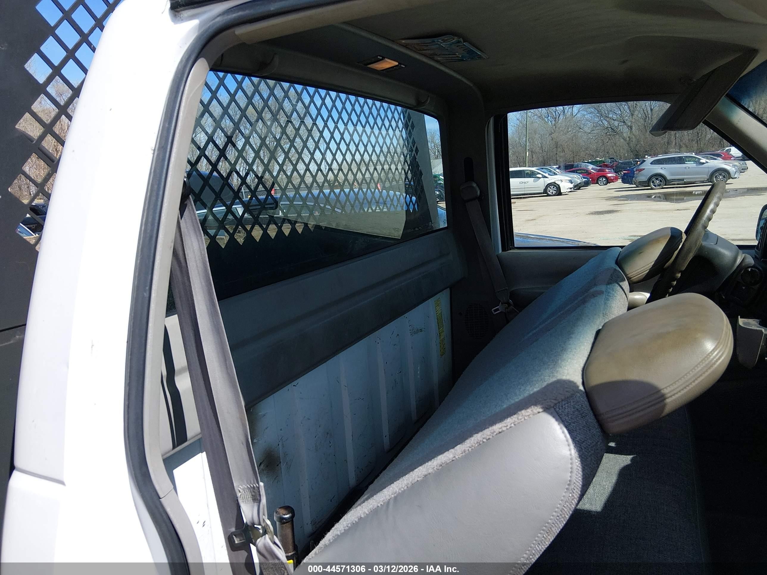1999 Chevrolet C3500 Chassis   Белый vin: 1GBGC34JXXF070241
