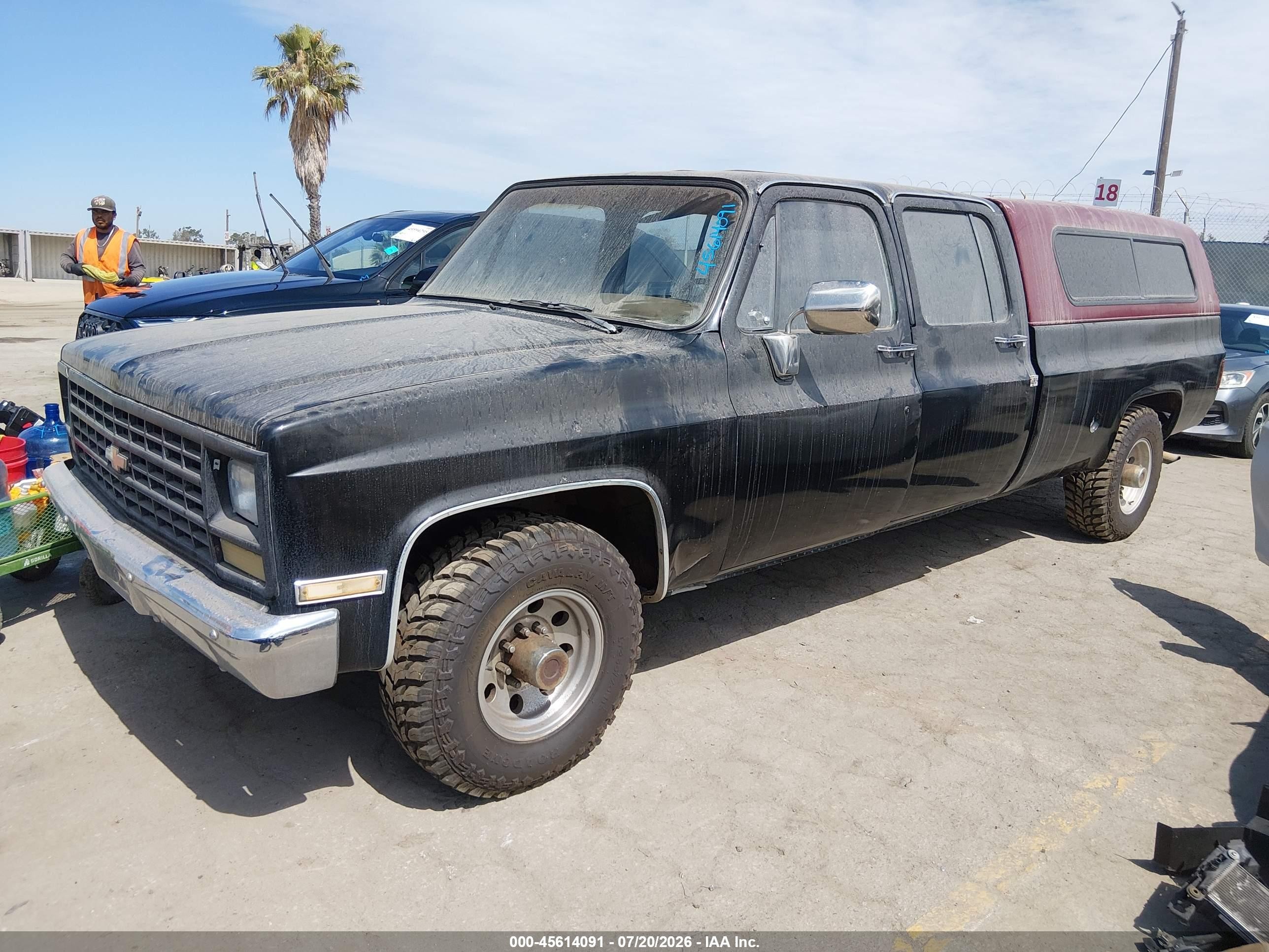 1990 Chevrolet R3500 Black vin: 1GBGR33K6LF302000