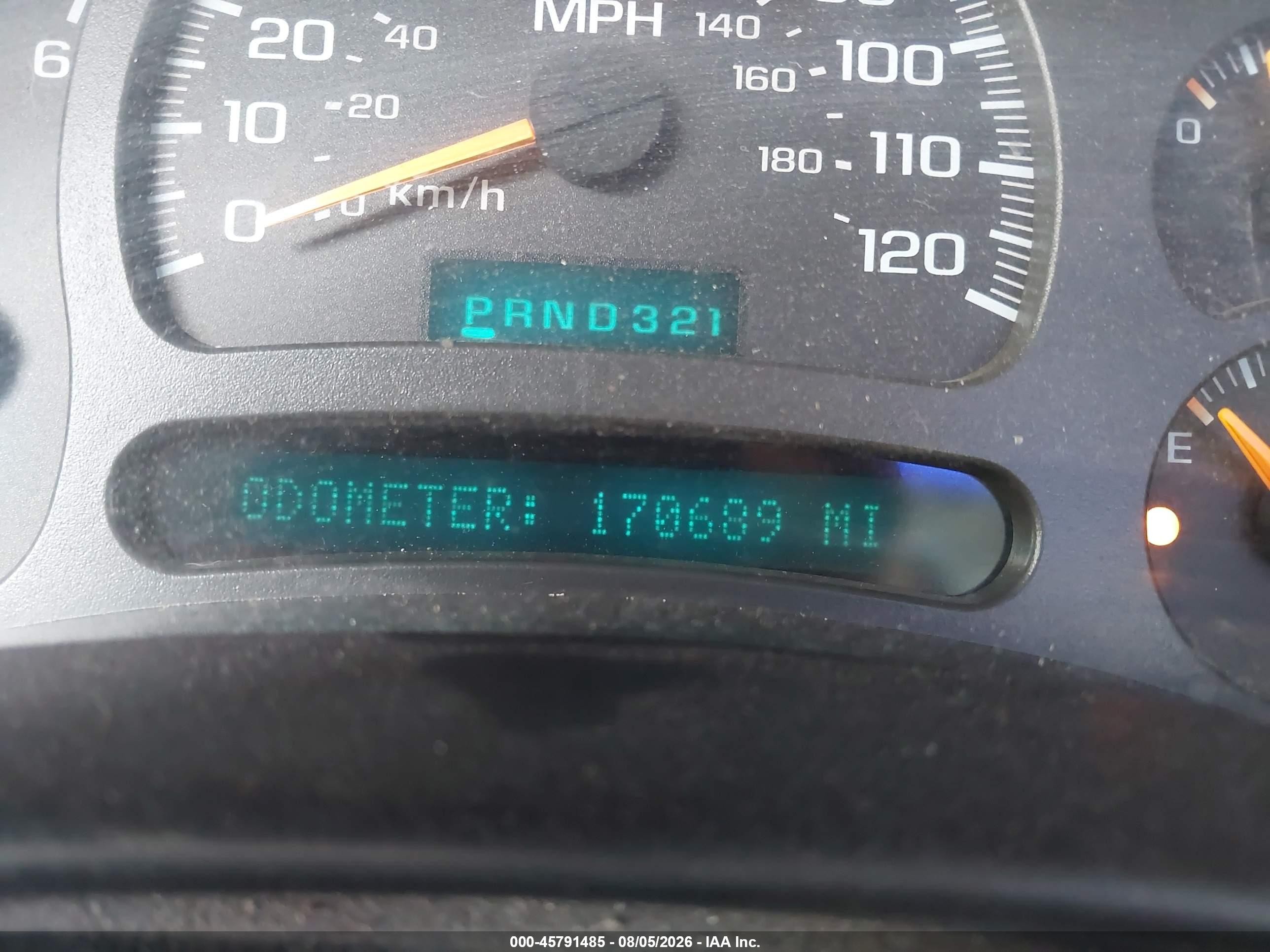 2004 Chevrolet Silverado 2500hd Work Truck Red vin: 1GBHC24UX4E159396