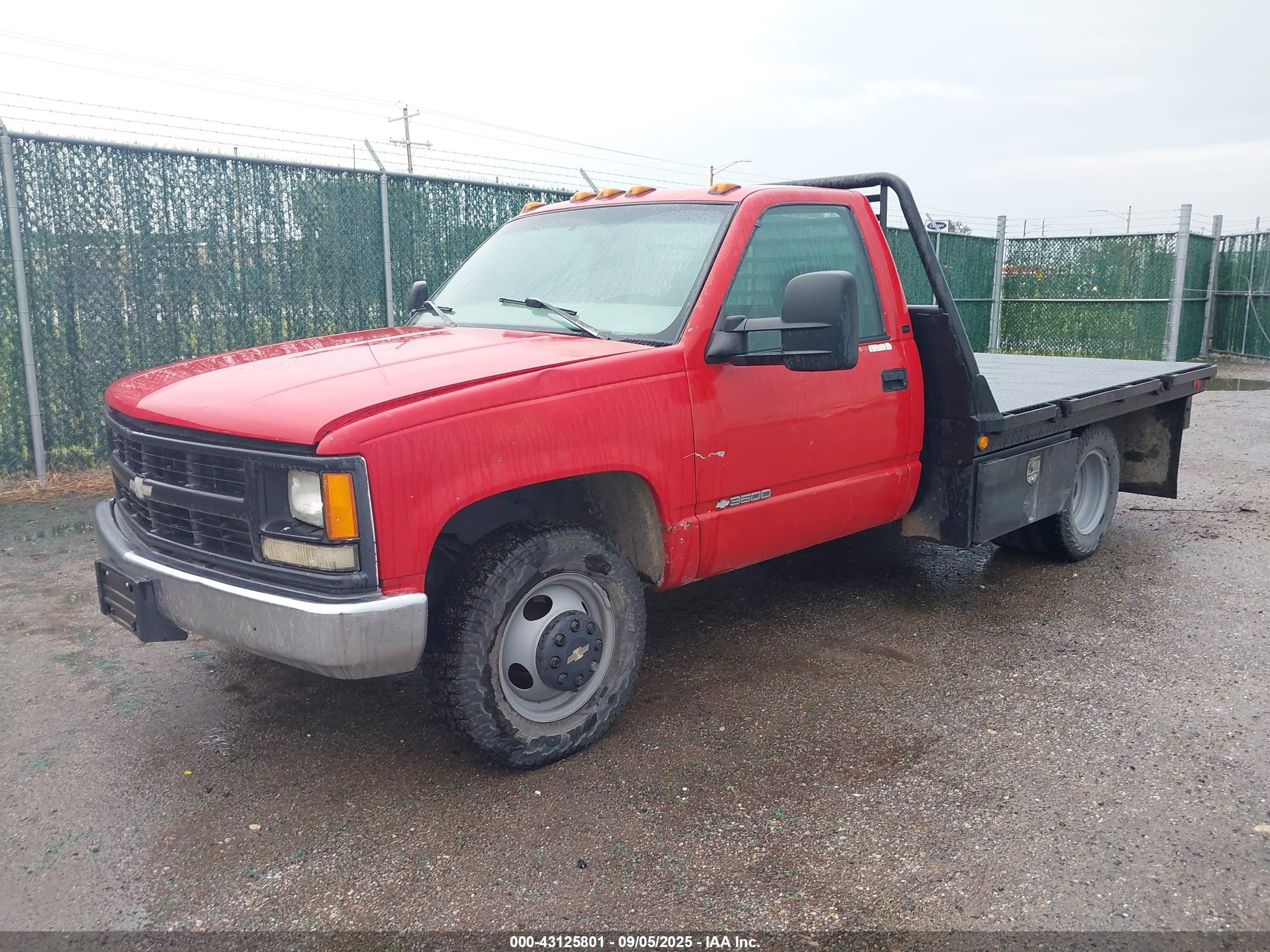 1997 Chevrolet C3500 Chassis   Red vin: 1GBHC34R7VF054442