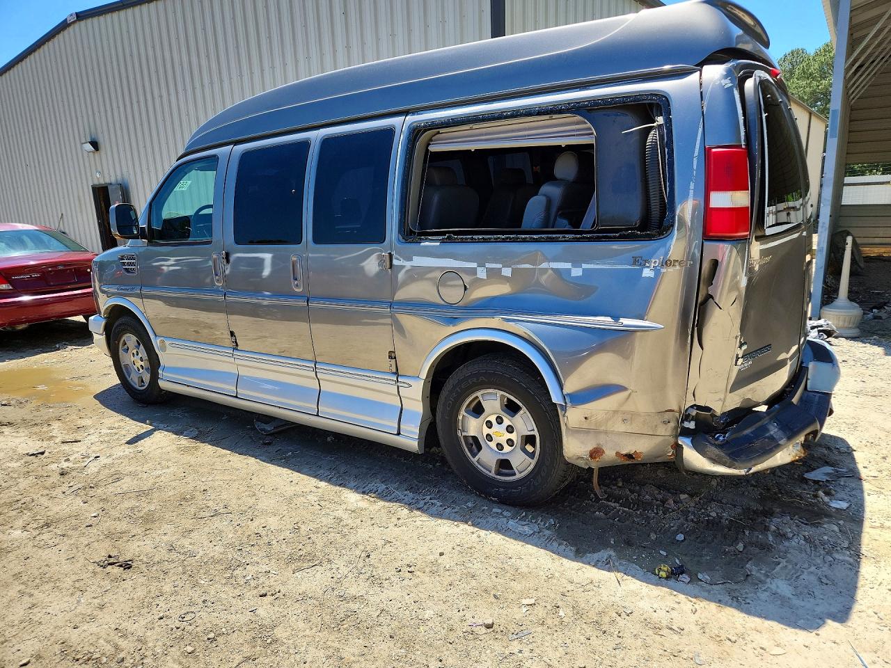 2011 Chevrolet Express G1500 3lt Gray vin: 1GBSGDC48B1125758