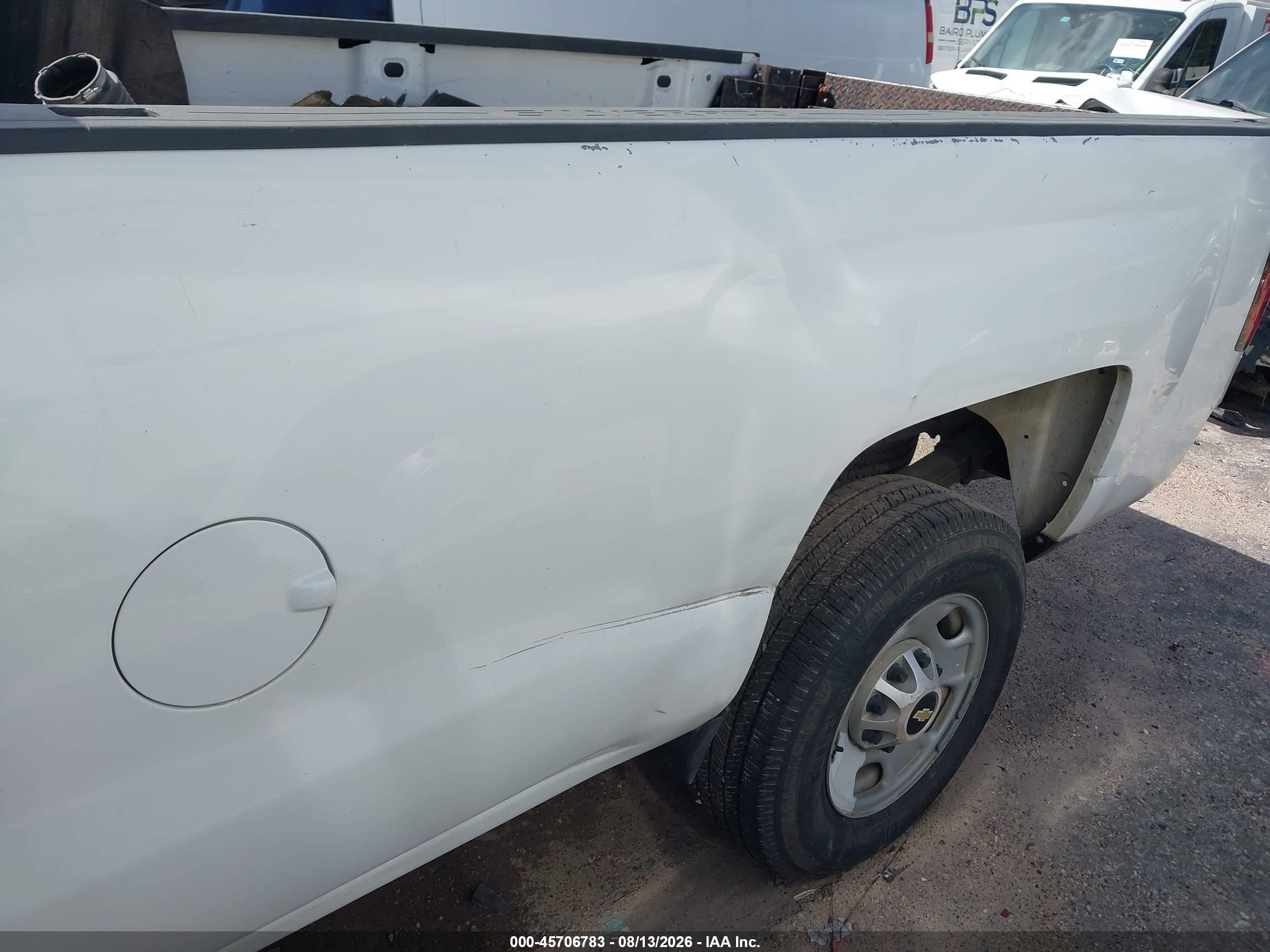 2015 Chevrolet Silverado 2500hd Work Truck White vin: 1GC0CUEG1FZ107275