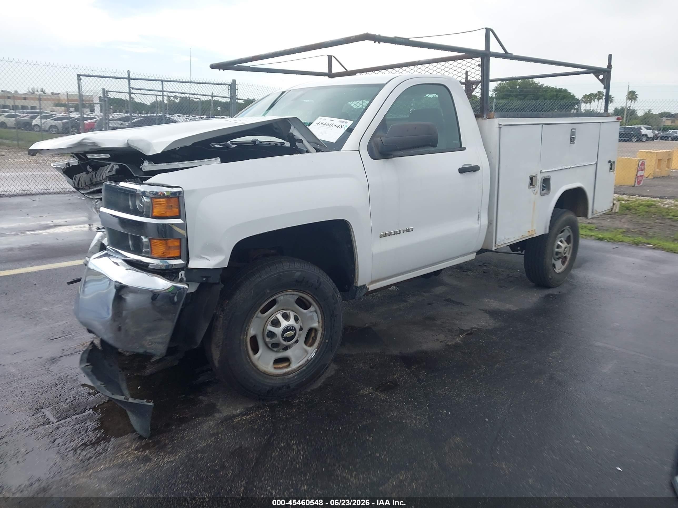 2015 Chevrolet Silverado 2500hd Work Truck White vin: 1GC0CUEG9FZ105855