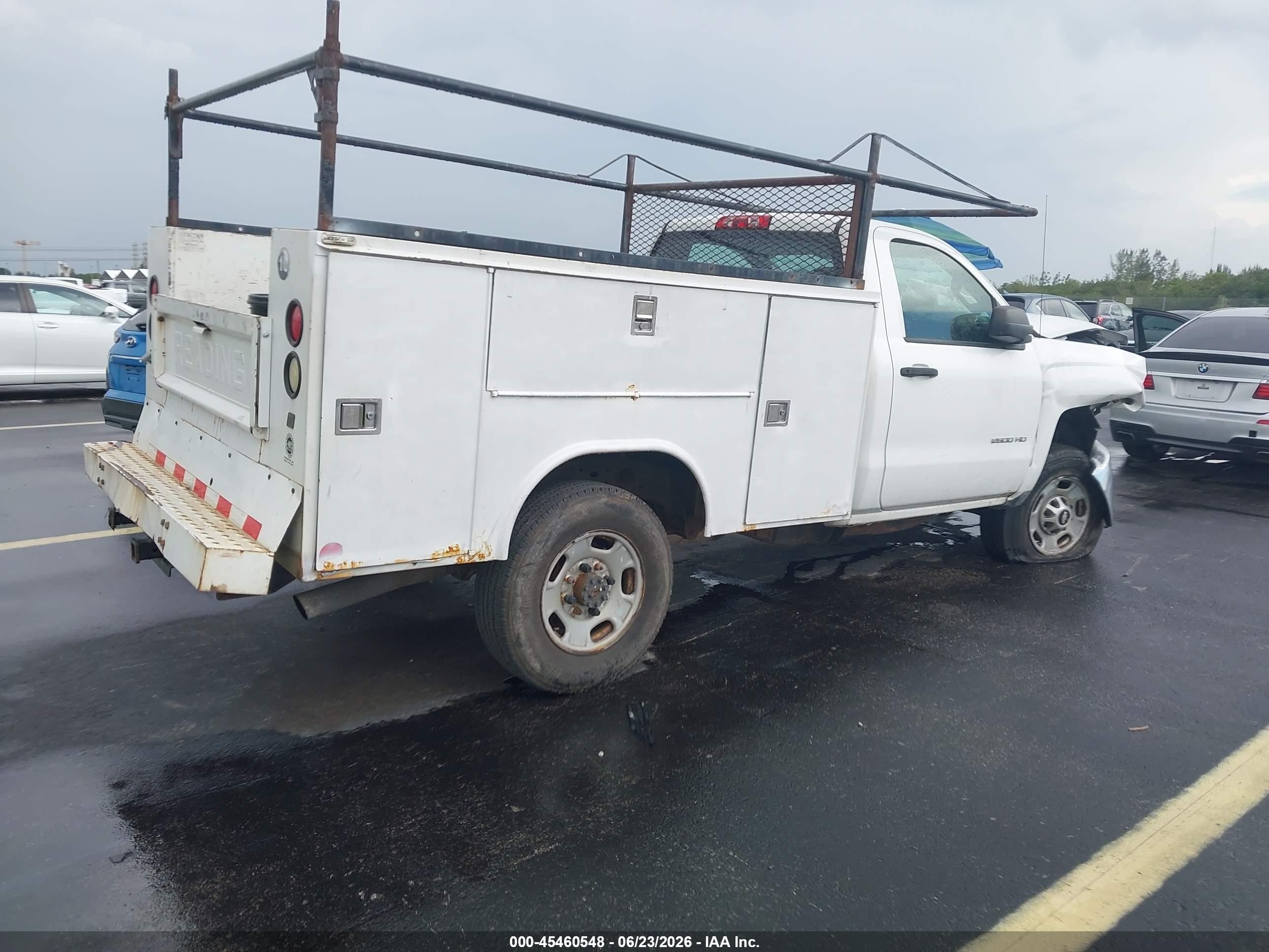 2015 Chevrolet Silverado 2500hd Work Truck White vin: 1GC0CUEG9FZ105855