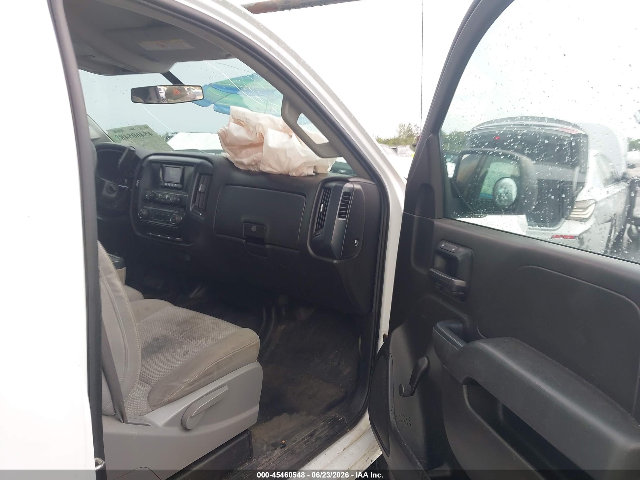 2015 Chevrolet Silverado 2500hd Work Truck White vin: 1GC0CUEG9FZ105855
