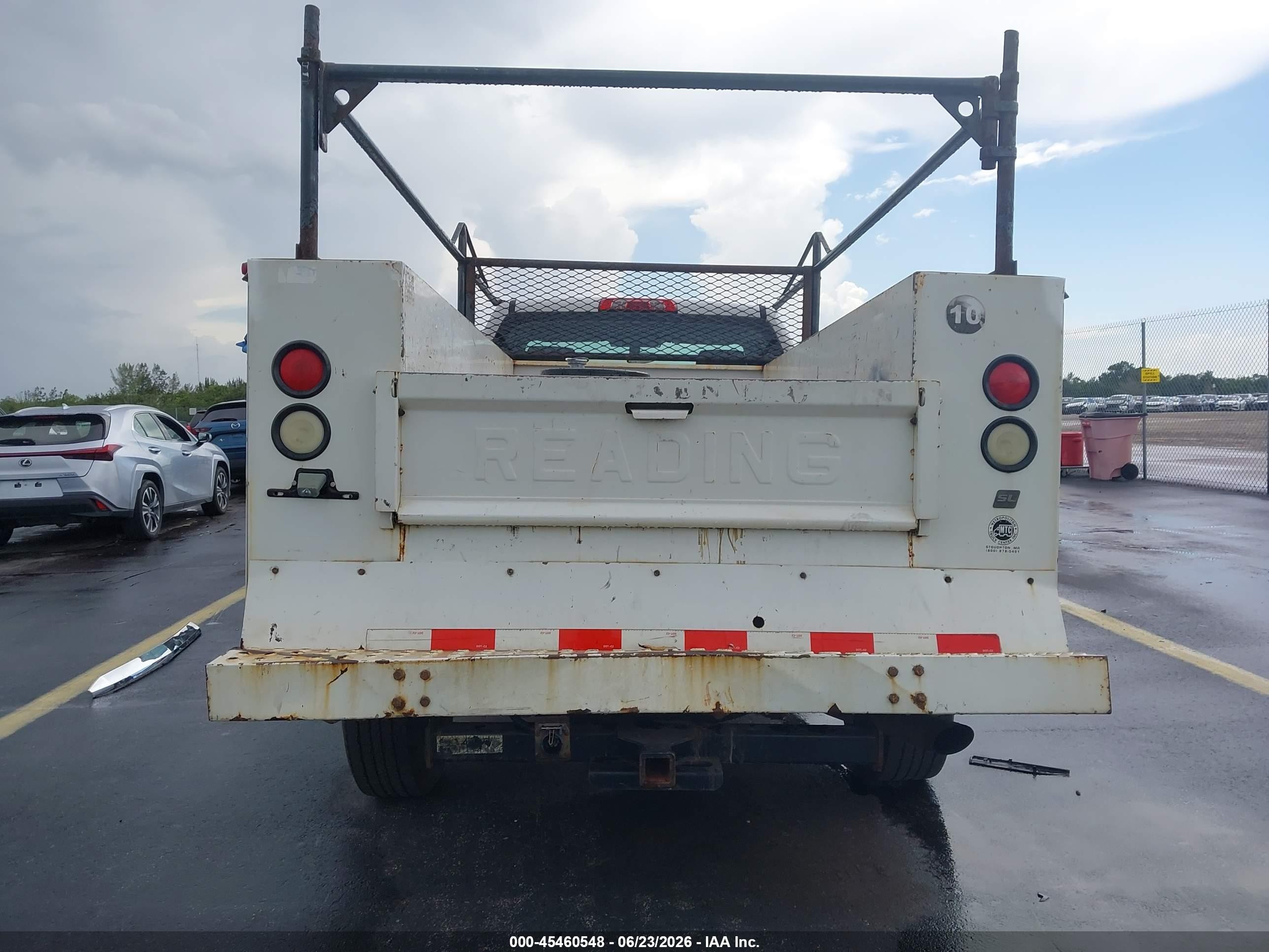 2015 Chevrolet Silverado 2500hd Work Truck White vin: 1GC0CUEG9FZ105855