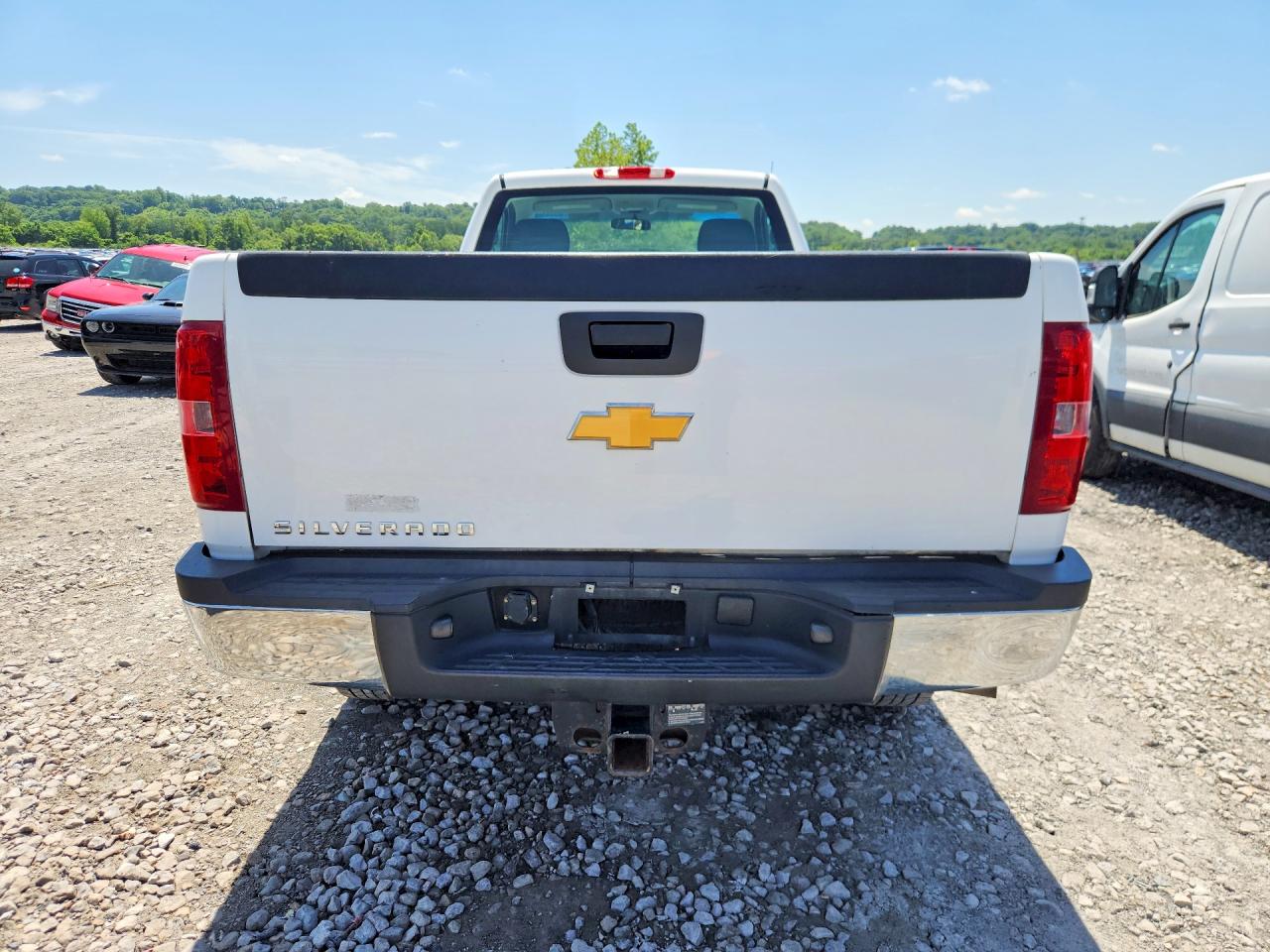2013 Chevrolet Silverado C2500 Heavy Duty White vin: 1GC0CVC87DF245449
