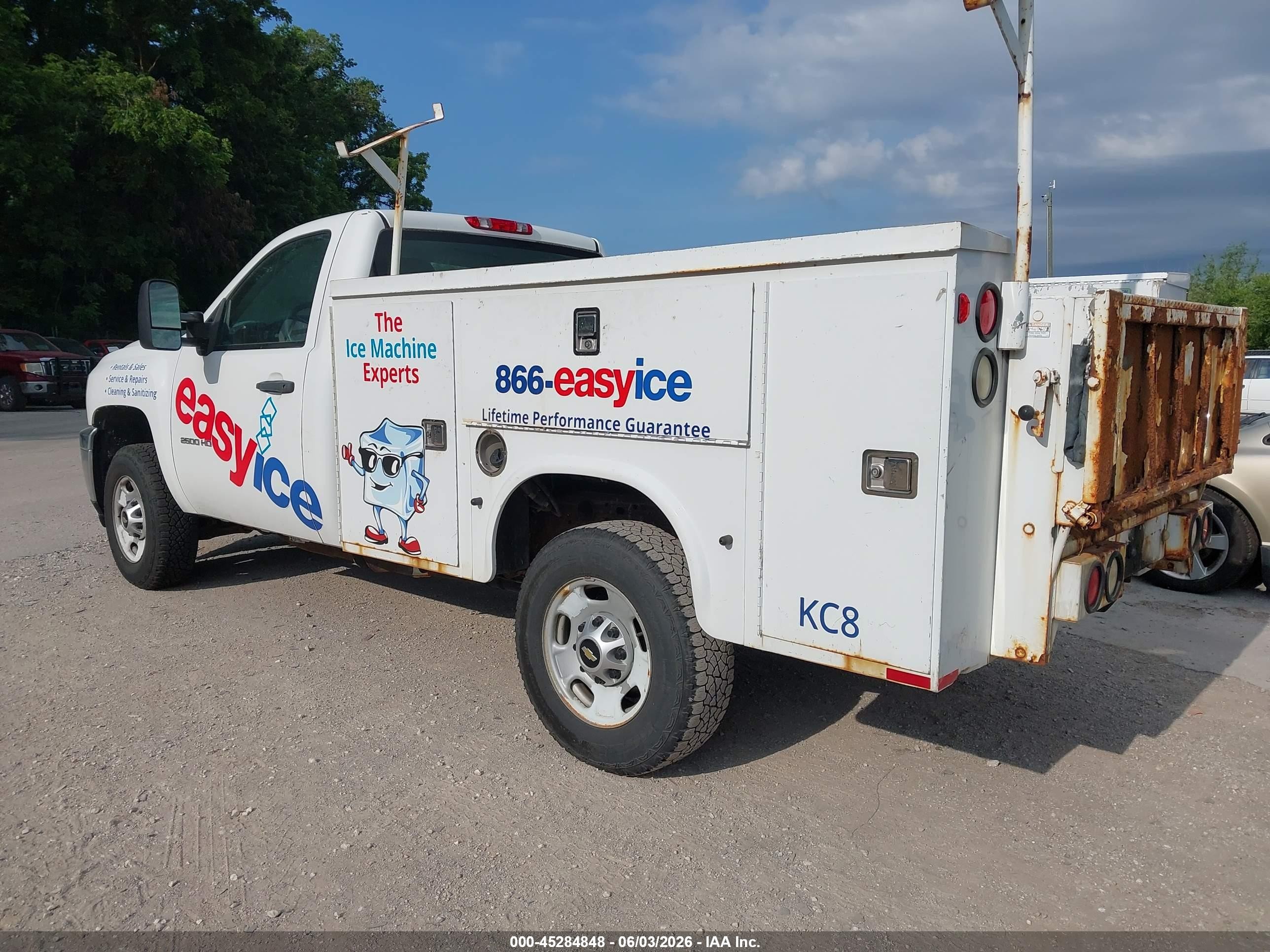 2012 Chevrolet Silverado 2500hd Work Truck White vin: 1GC0CVCG2CF202028