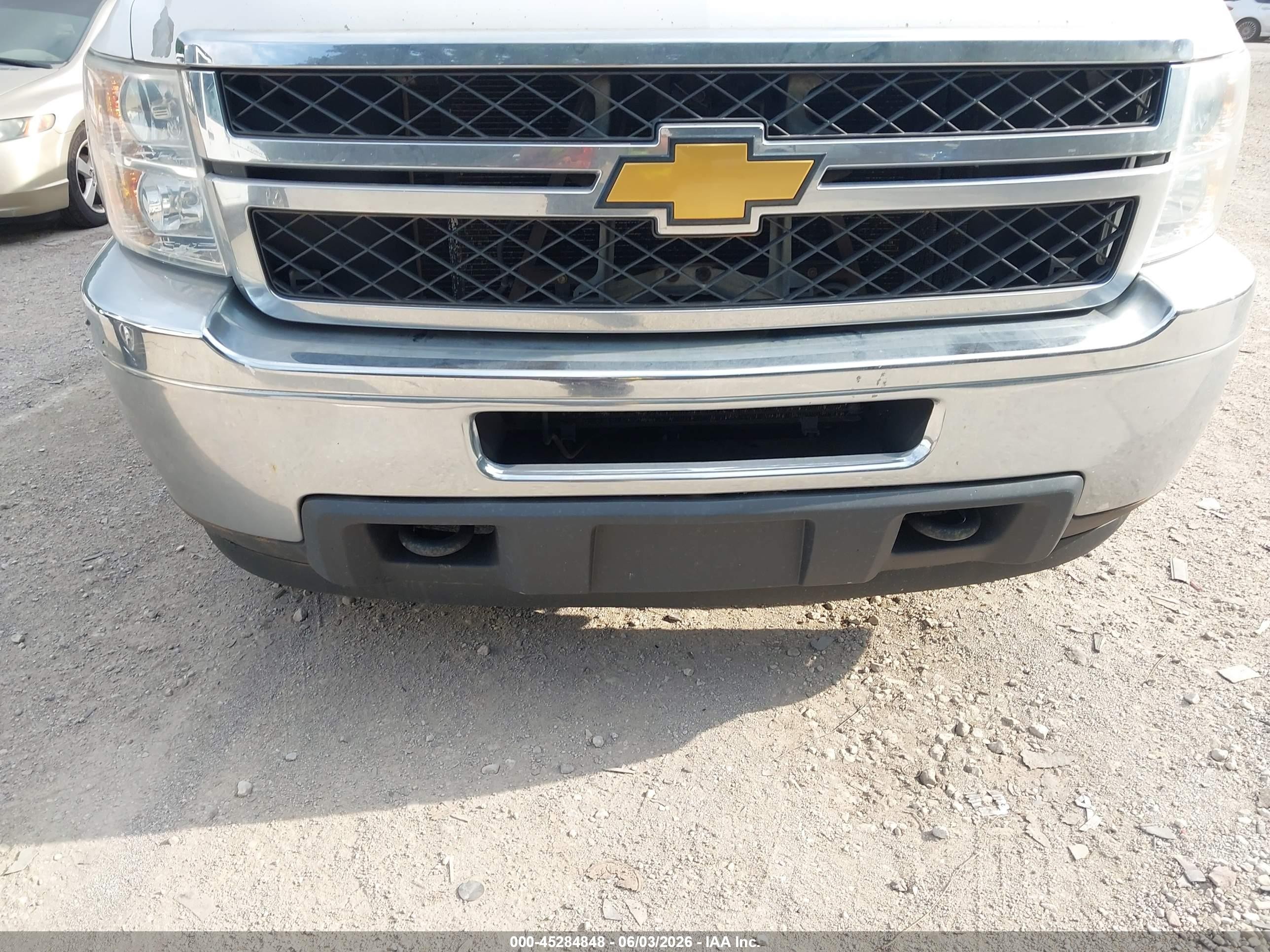 2012 Chevrolet Silverado 2500hd Work Truck White vin: 1GC0CVCG2CF202028