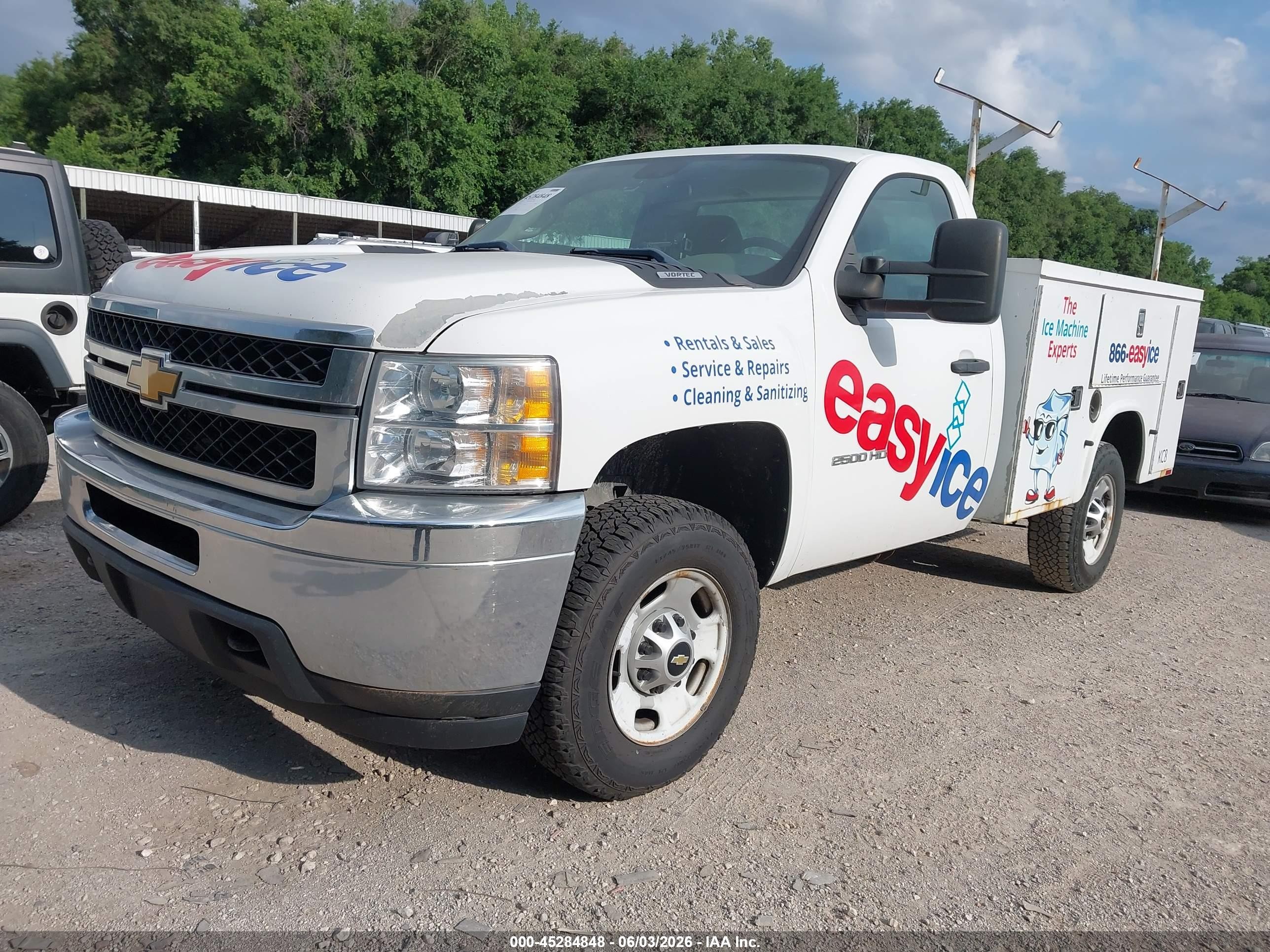 2012 Chevrolet Silverado 2500hd Work Truck White vin: 1GC0CVCG2CF202028