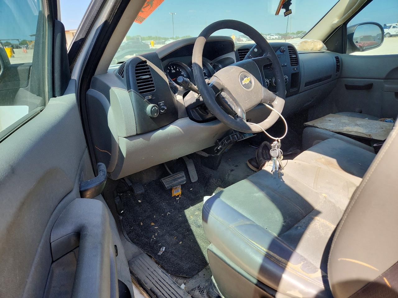 2012 Chevrolet Silverado C2500 Heavy Duty White vin: 1GC0CVCG5CF241339