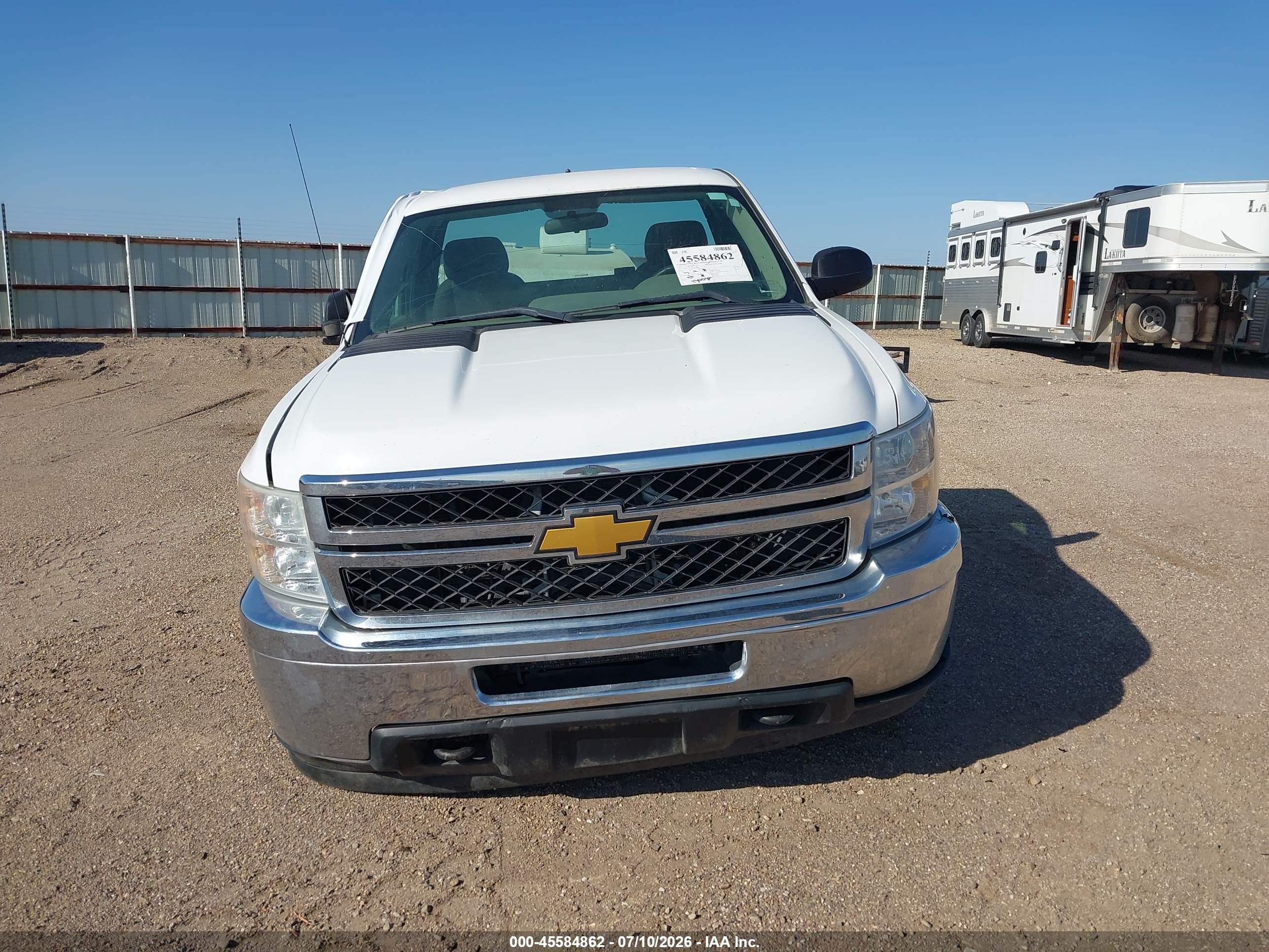 2013 Chevrolet Silverado 2500hd Work Truck Белый vin: 1GC0CVCG6DF102984
