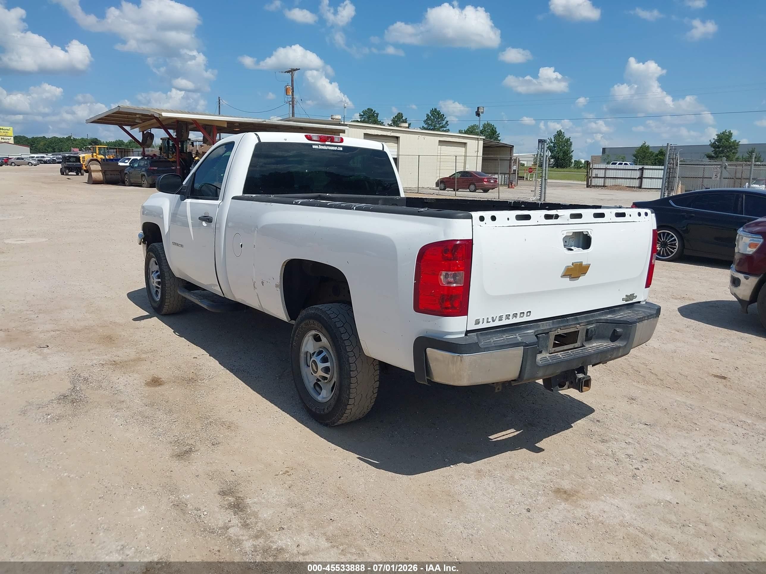 2013 Chevrolet Silverado 2500hd Work Truck White vin: 1GC0CVCGXDF242097