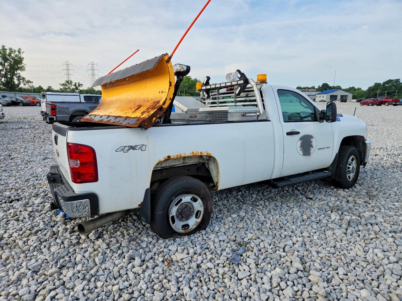 2013 Chevrolet Silverado K2500 Heavy Duty Белый vin: 1GC0KVC84DF236839