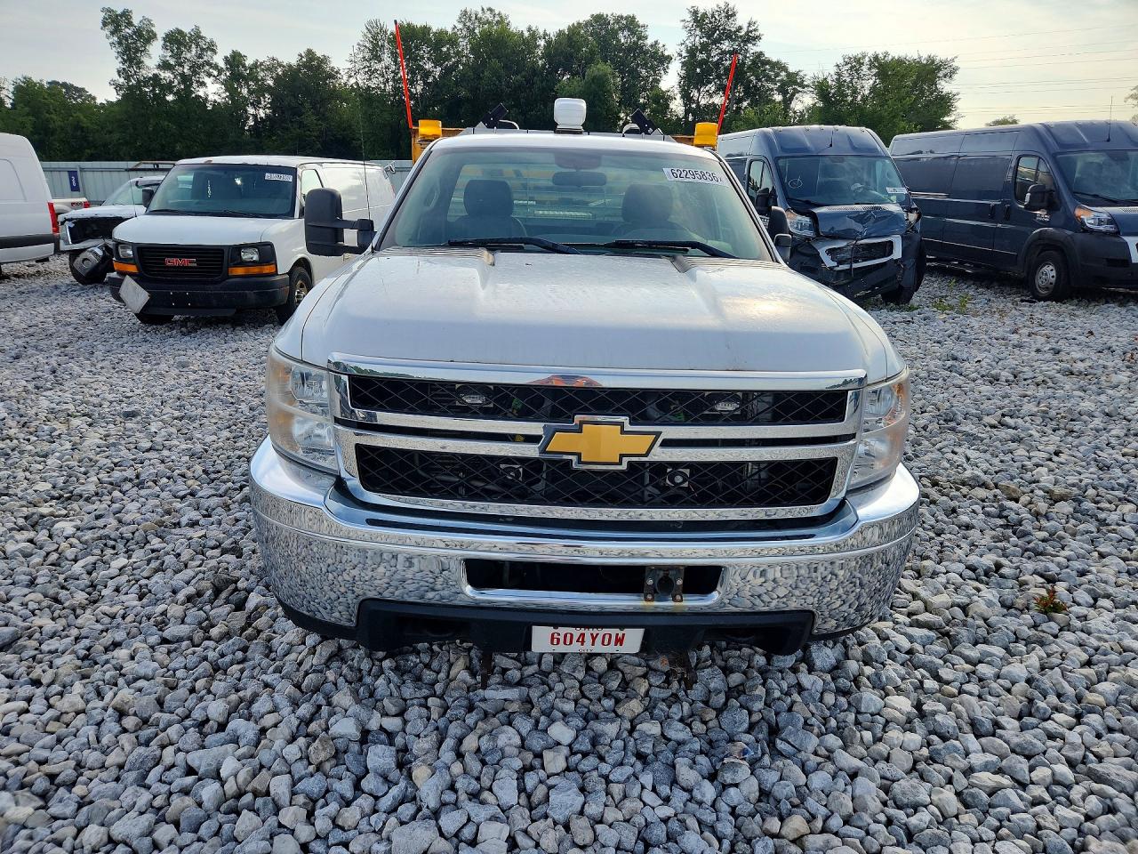 2013 Chevrolet Silverado K2500 Heavy Duty Белый vin: 1GC0KVC84DF236839