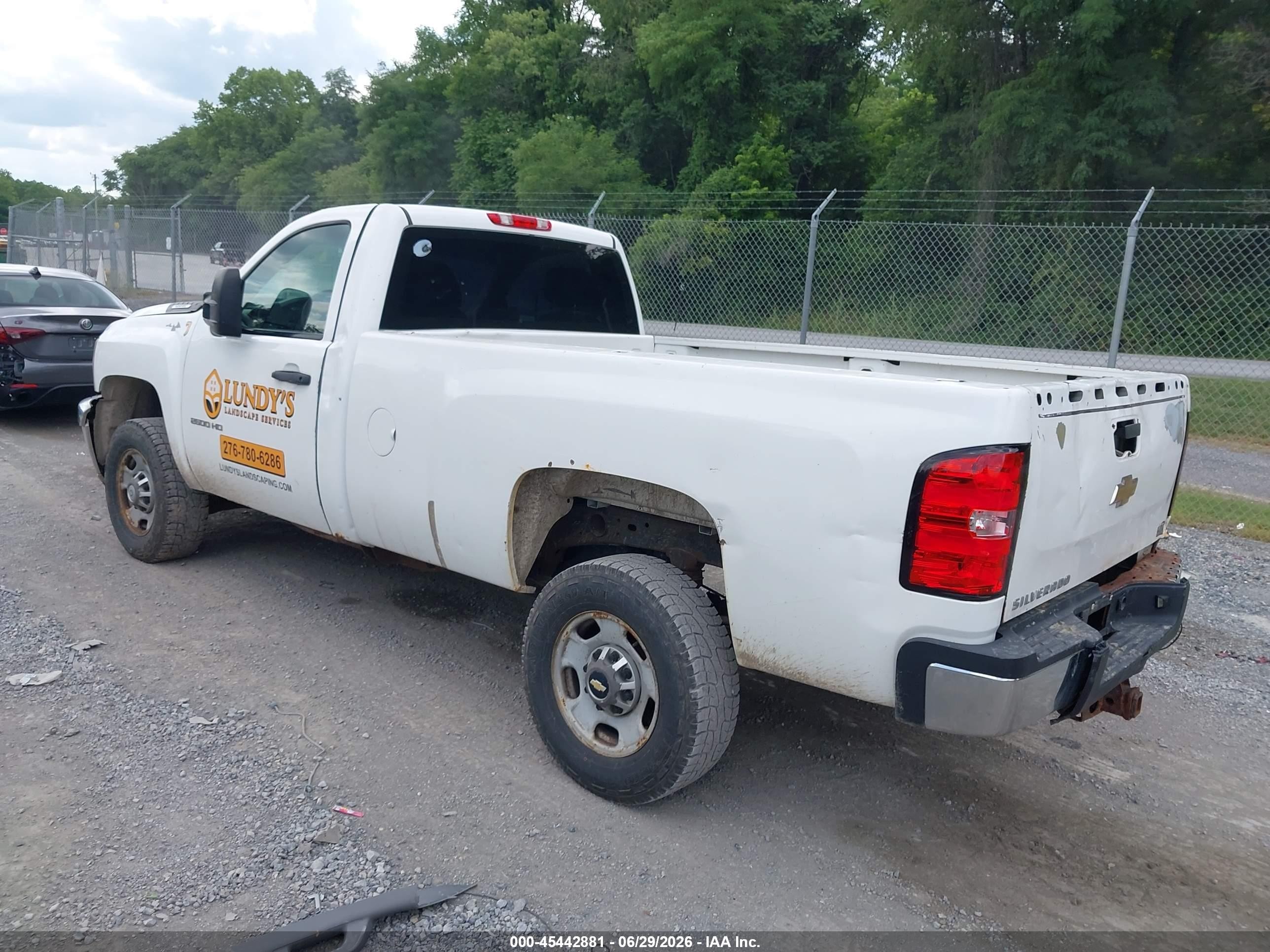 2011 Chevrolet Silverado 2500hd Work Truck White vin: 1GC0KVCG1BF209408