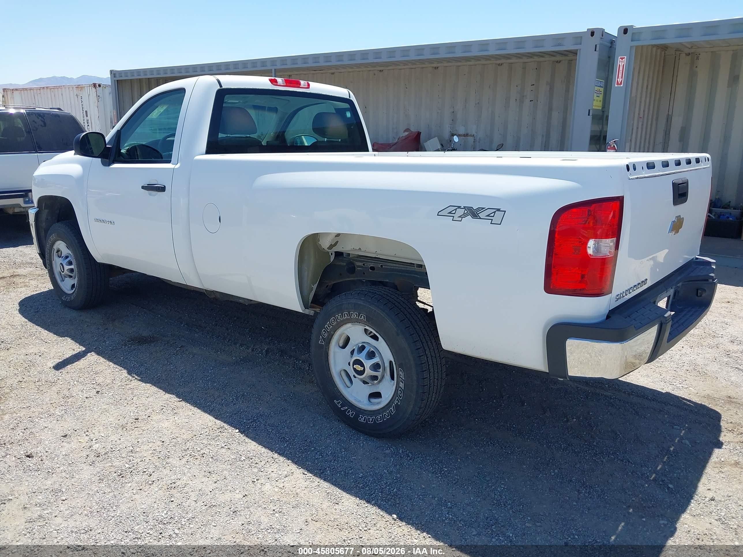 2011 Chevrolet Silverado 2500hd Work Truck Белый vin: 1GC0KVCG2BF204301