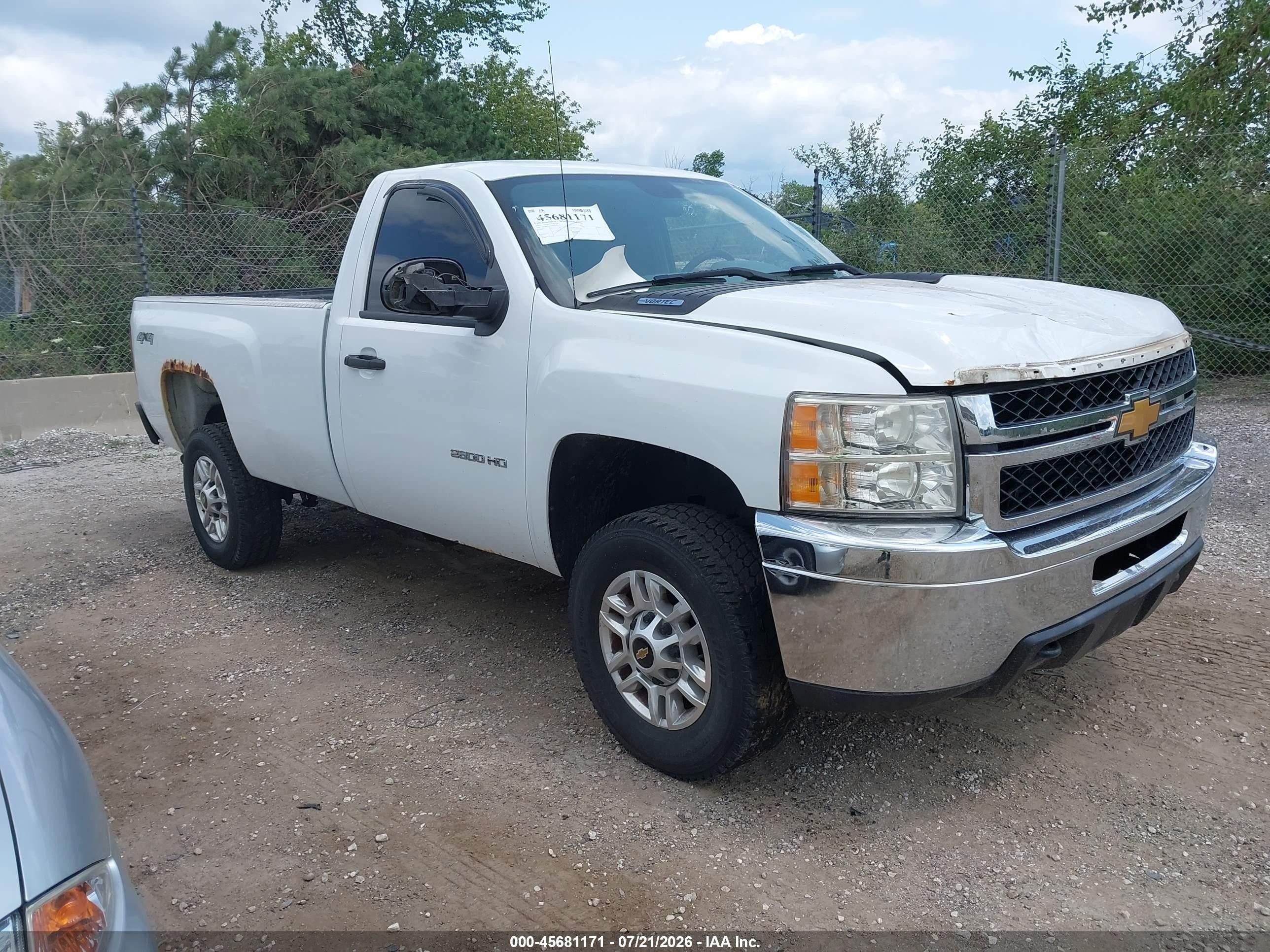 2014 Chevrolet Silverado 2500hd Work Truck White vin: 1GC0KVCG2EF161177