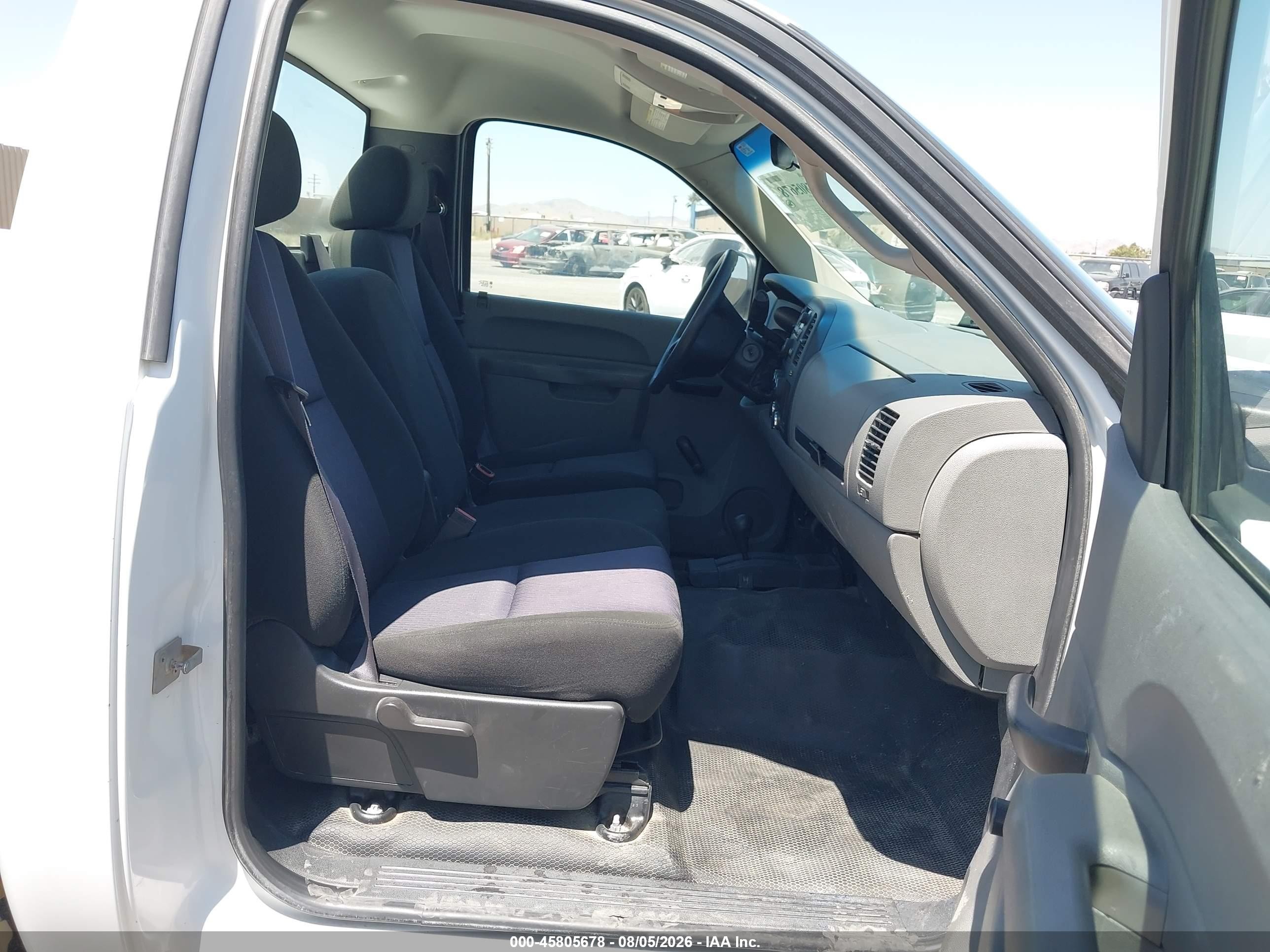 2011 Chevrolet Silverado 2500hd Work Truck White vin: 1GC0KVCG3BF203576
