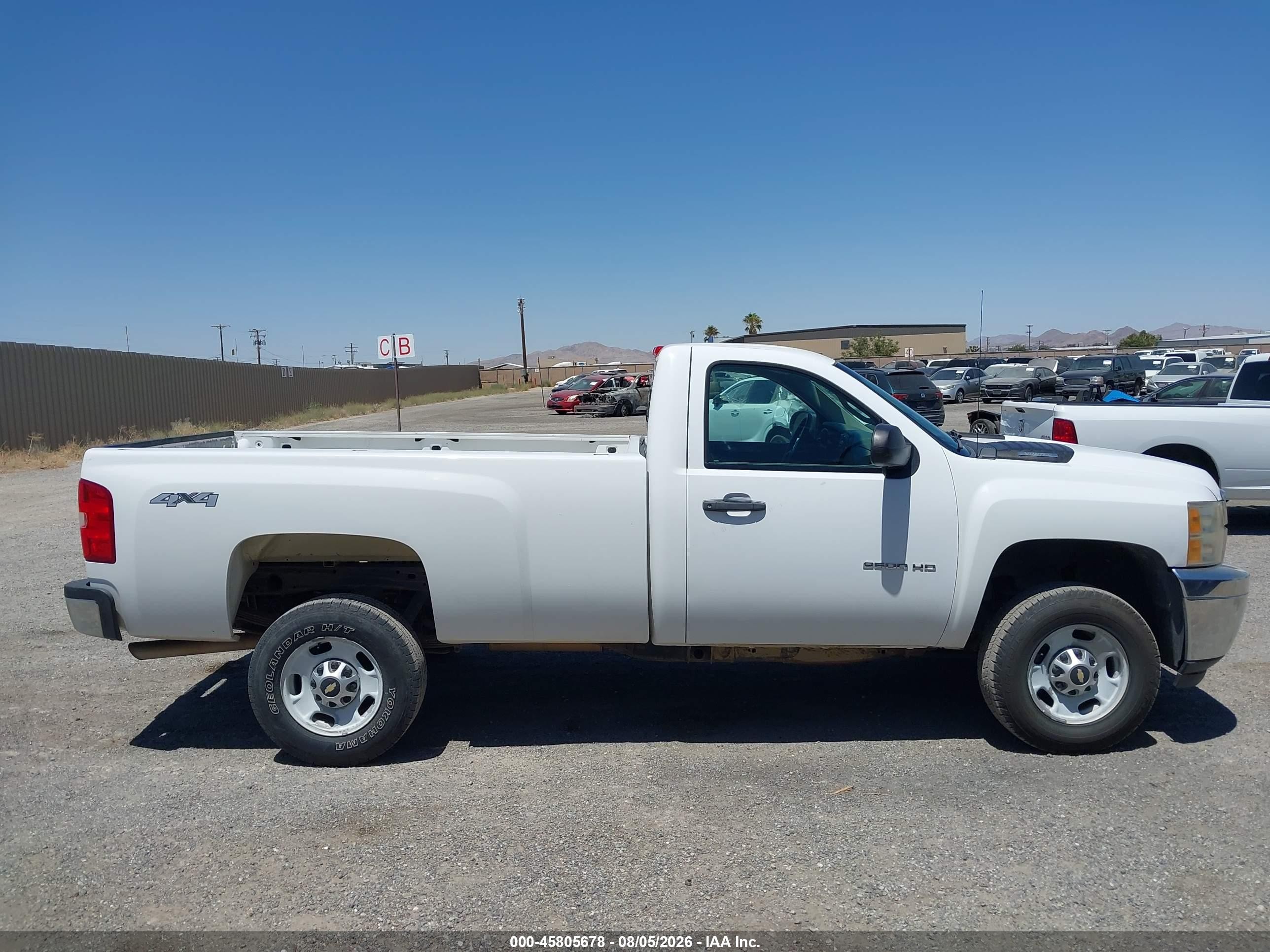 2011 Chevrolet Silverado 2500hd Work Truck White vin: 1GC0KVCG3BF203576