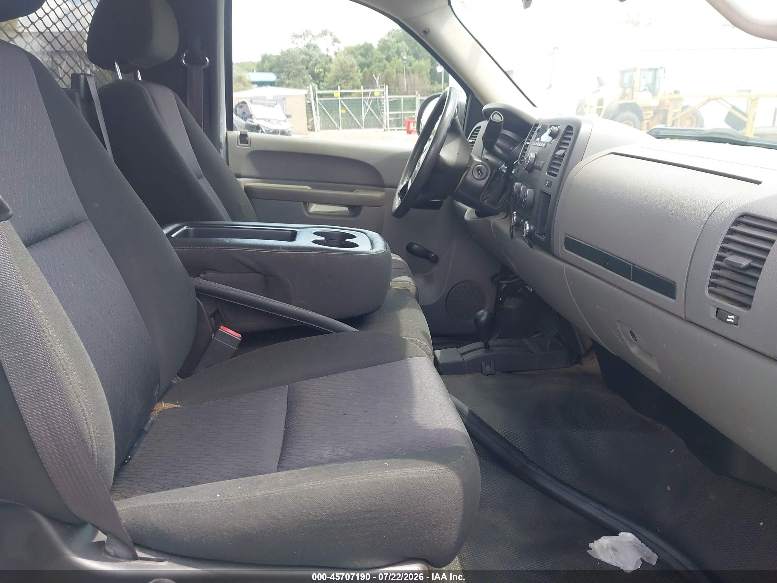 2012 Chevrolet Silverado 2500hd Work Truck White vin: 1GC0KVCG4CZ115250