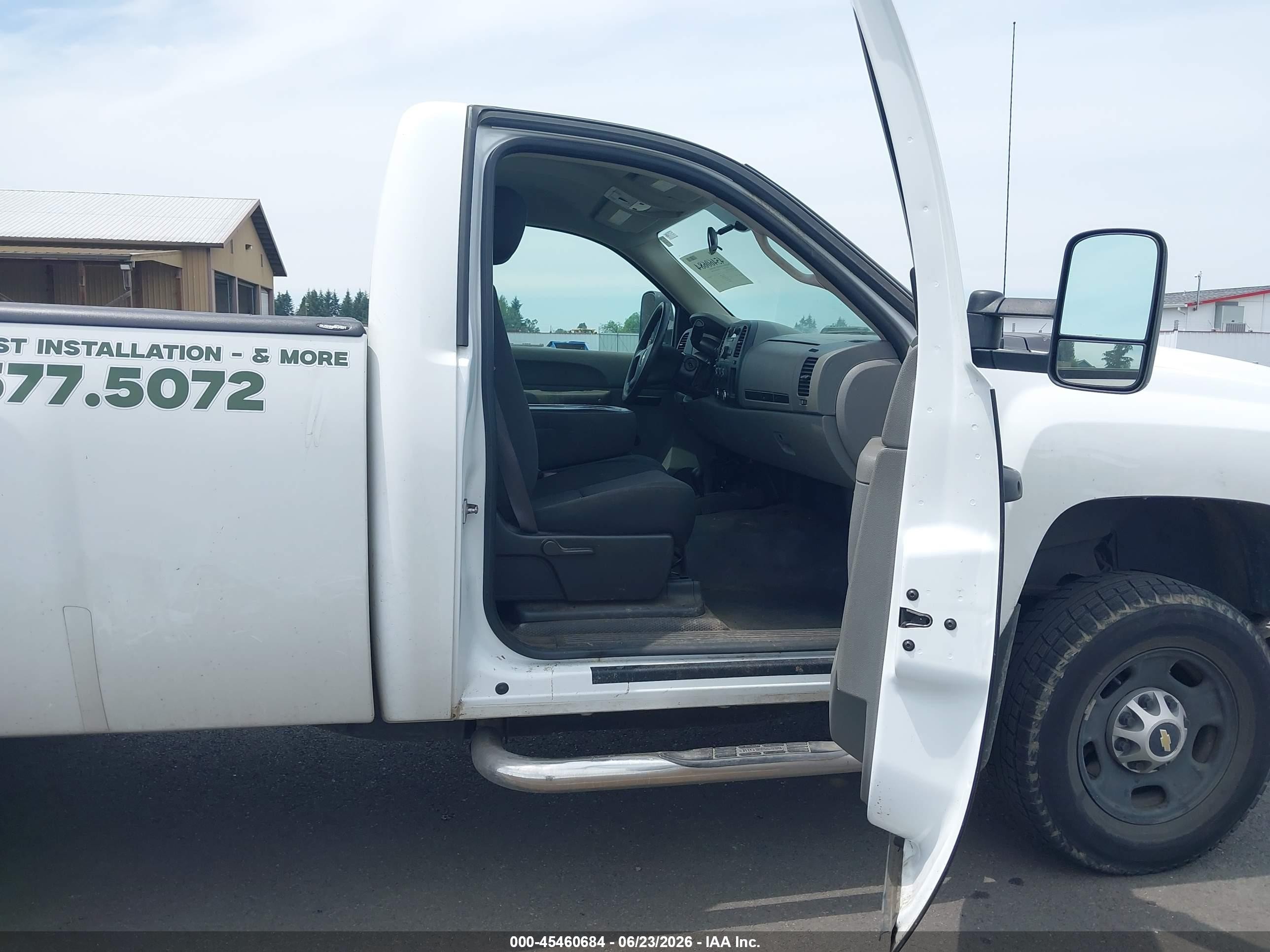 2012 Chevrolet Silverado 2500hd Work Truck White vin: 1GC0KVCG8CF202747