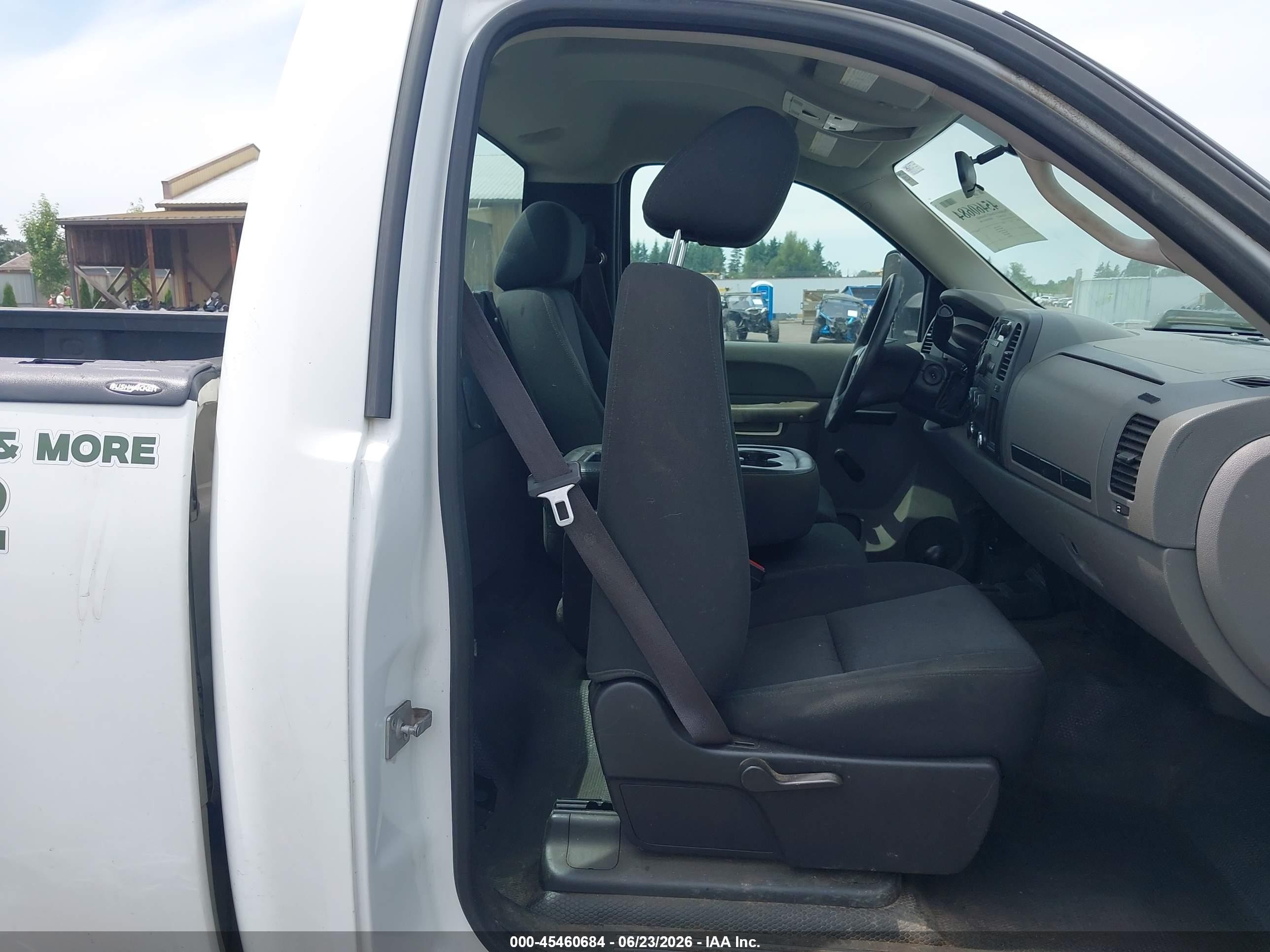 2012 Chevrolet Silverado 2500hd Work Truck White vin: 1GC0KVCG8CF202747