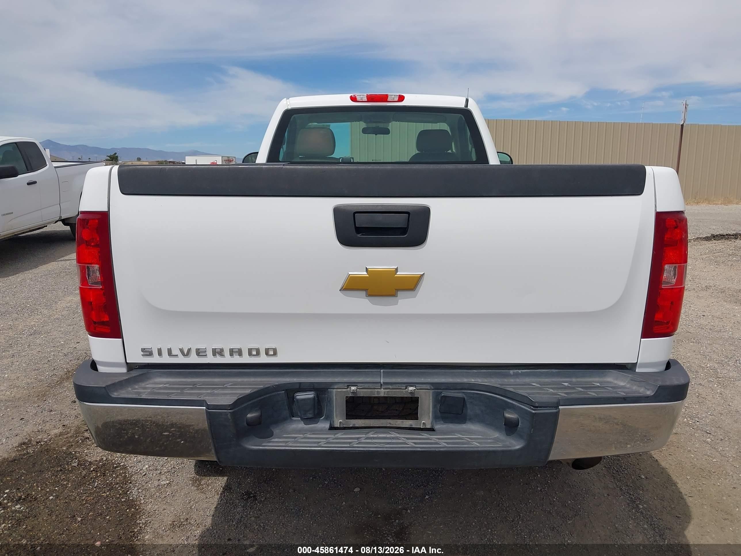 2013 Chevrolet Silverado 2500hd Work Truck White vin: 1GC0KVCG9DZ286285