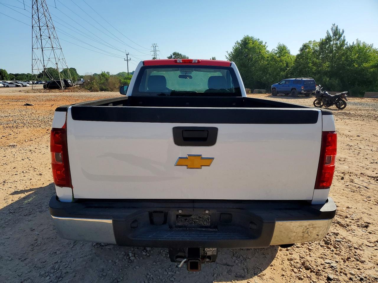 2013 Chevrolet Silverado K2500 Heavy Duty White vin: 1GC0KVCGXDF238294