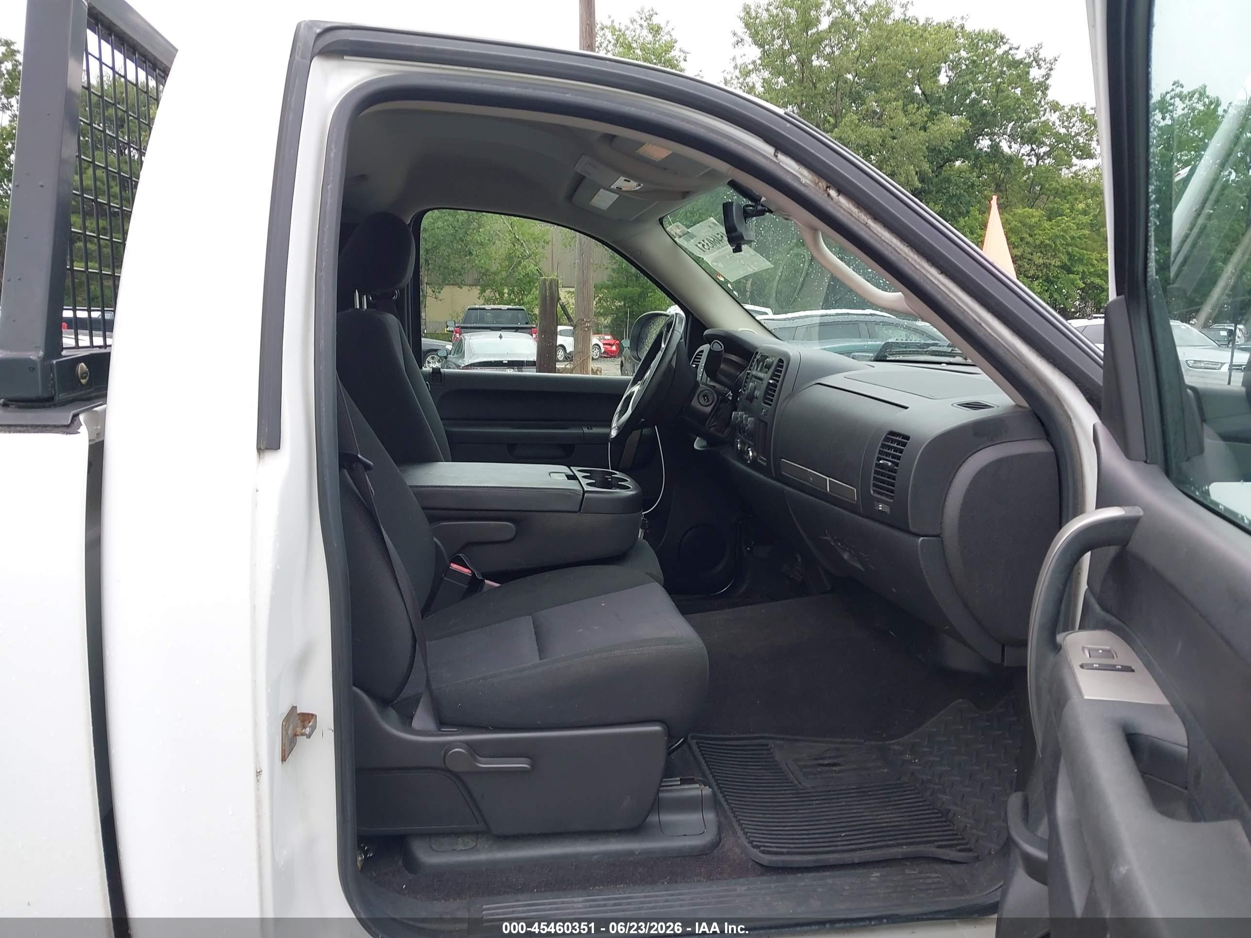 2011 Chevrolet Silverado 2500hd Lt White vin: 1GC0KXCG7BF107560