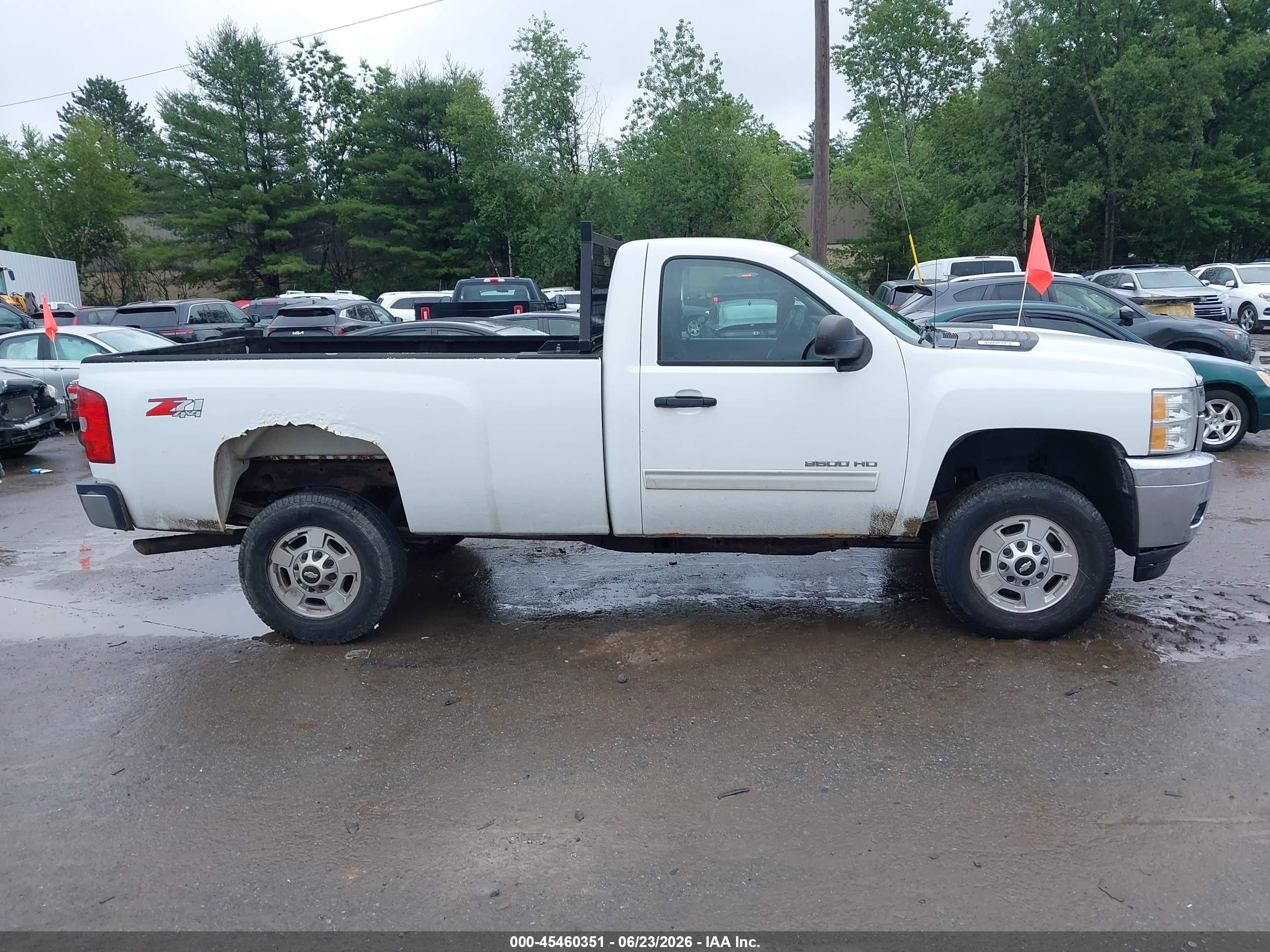 2011 Chevrolet Silverado 2500hd Lt White vin: 1GC0KXCG7BF107560