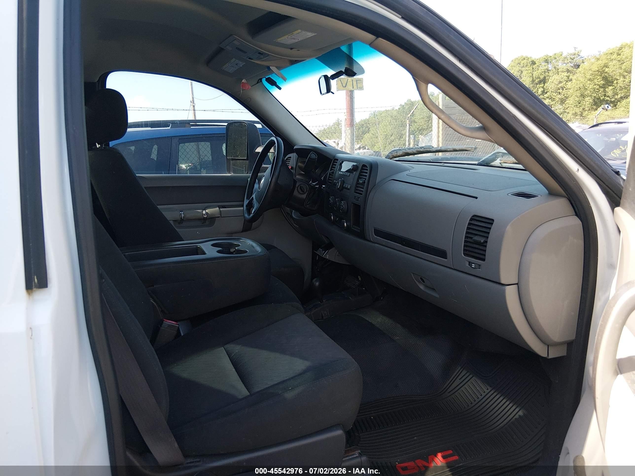 2014 Chevrolet Silverado 3500hd Work Truck Белый vin: 1GC0KZCG2EF179363